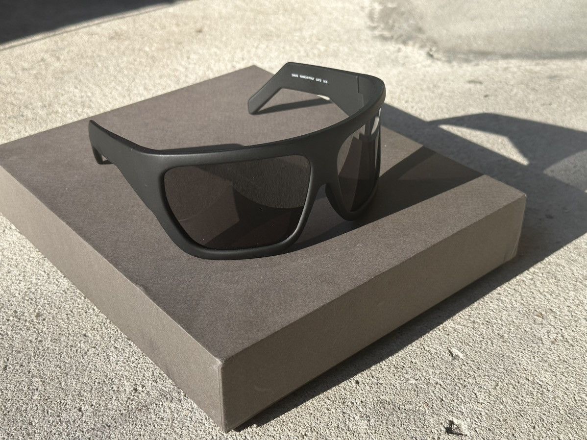 Rick Owens Rick Owens FW22 STROBE Davis Shades Sunglasses Size ONE SIZE - 2 Thumbnail
