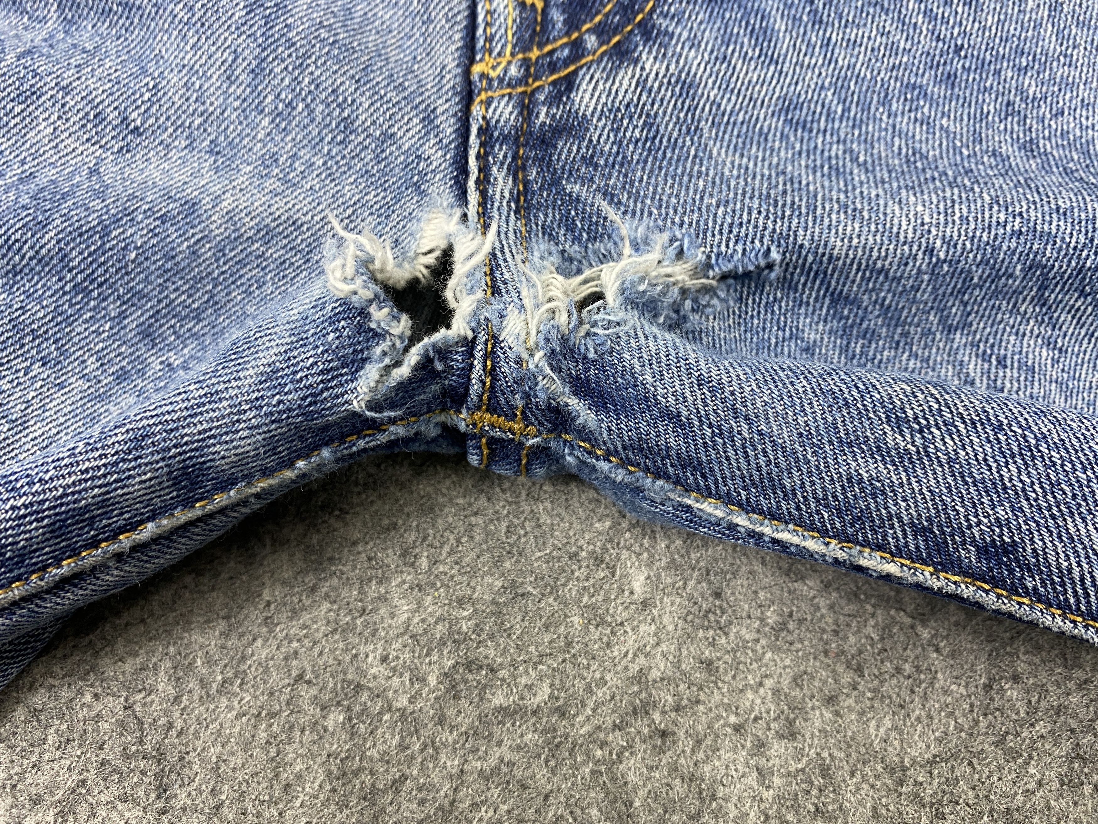 Japanese Brand Faded Blue Vintage Levi's 501 Jeans 34x33 Denim -JN2417 Size US 34 / EU 50 - 14 Thumbnail