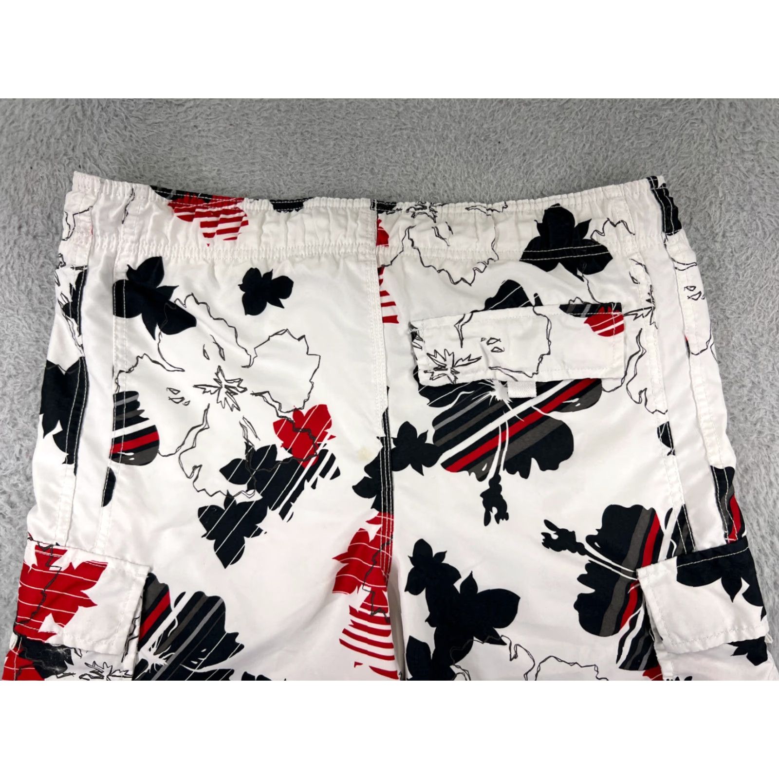 Hang Ten Hang Ten Mens Board Shorts Swim Trunks White Black Red Floral Short S Men’s Black White Red Floral Board Shorts Hang Ten Mens Size US 29 - 5 Thumbnail