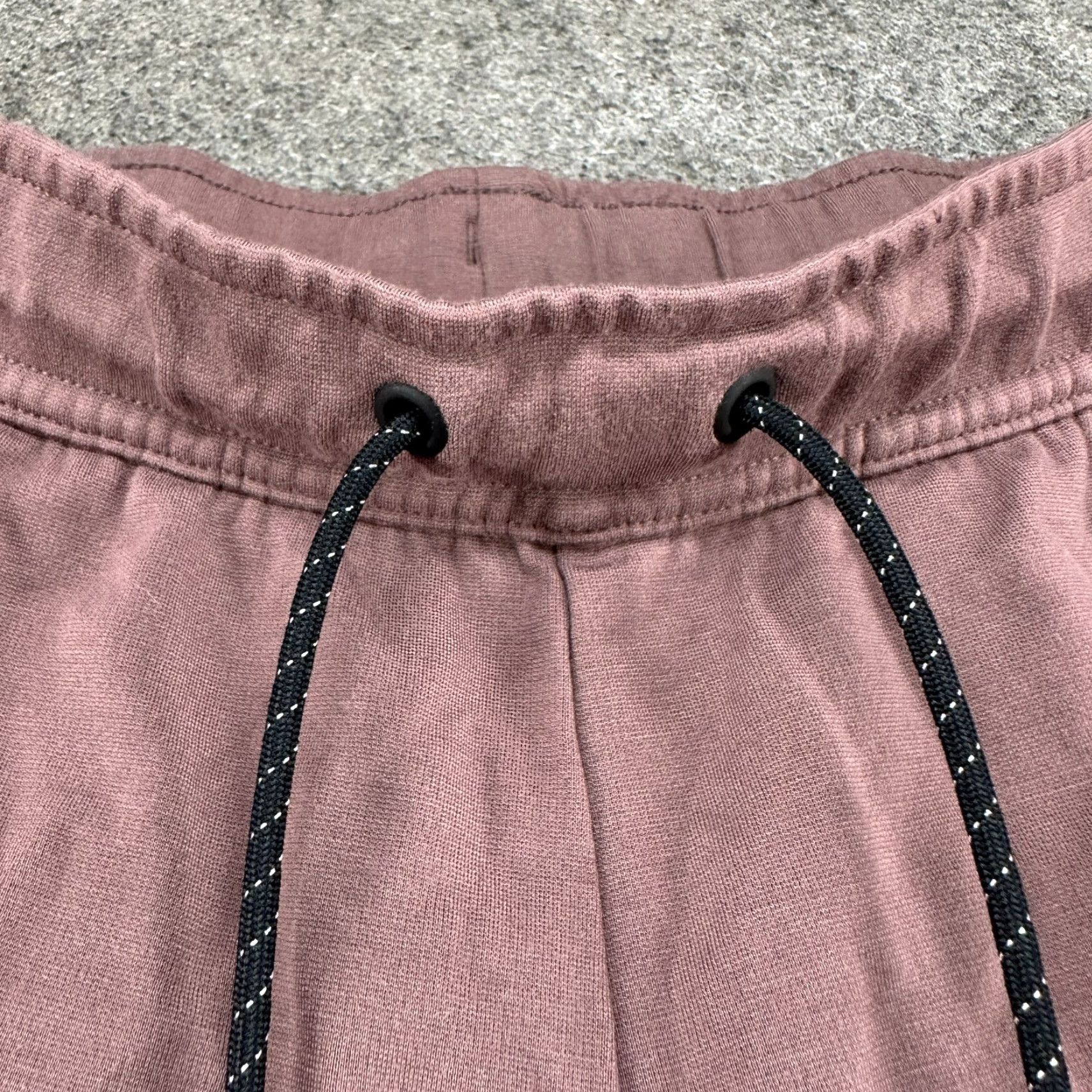 Nike Nike Pants Mens L Purple Jogger Sweat Fleece Drawstring Solid Logo Cross Training Gym & Running Nike Fleece Straight Leg Pediatric? Size US 33 - 3 Thumbnail