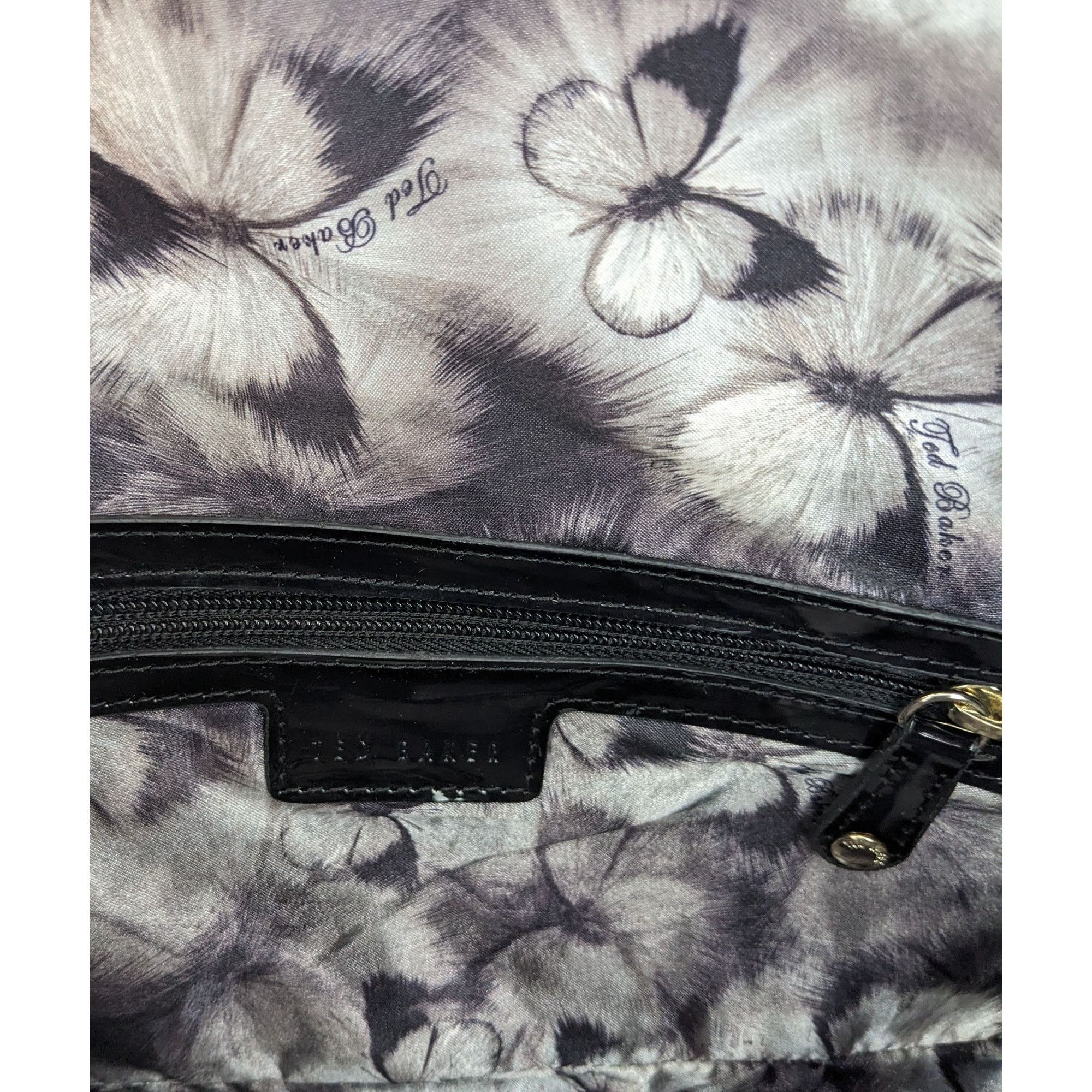 Ted Baker Ted Baker Black Patent Leather Quilted Clutch With Butterfly Size ONE SIZE - 8 Thumbnail