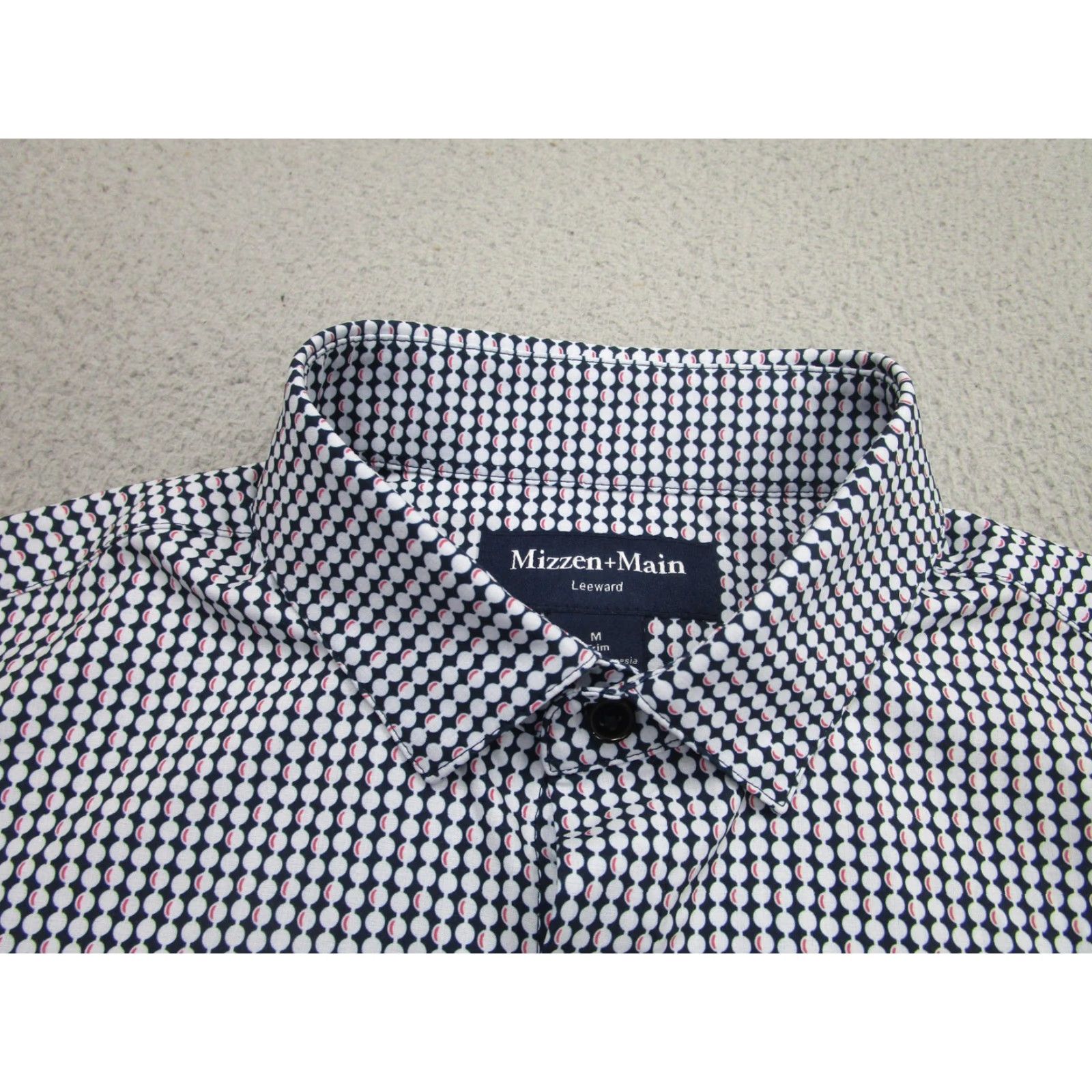 Mizzen+Main Mizzen+Main Leeward Shirt Mens M Blue Dot Trim Fit Short Sleeve Dress Shirt Size US M / EU 48-50 / 2 - 3 Thumbnail