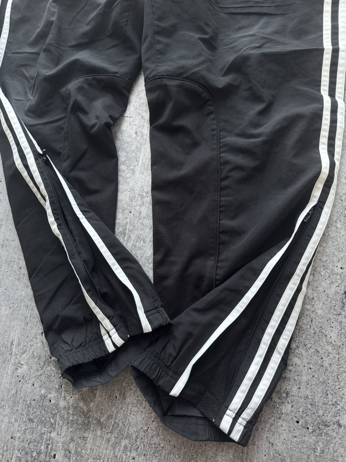 Adidas Adidas Chelsea Vintage Soccer Pants samsung Joggers 2010 Size US 36 / EU 52 - 7 Thumbnail