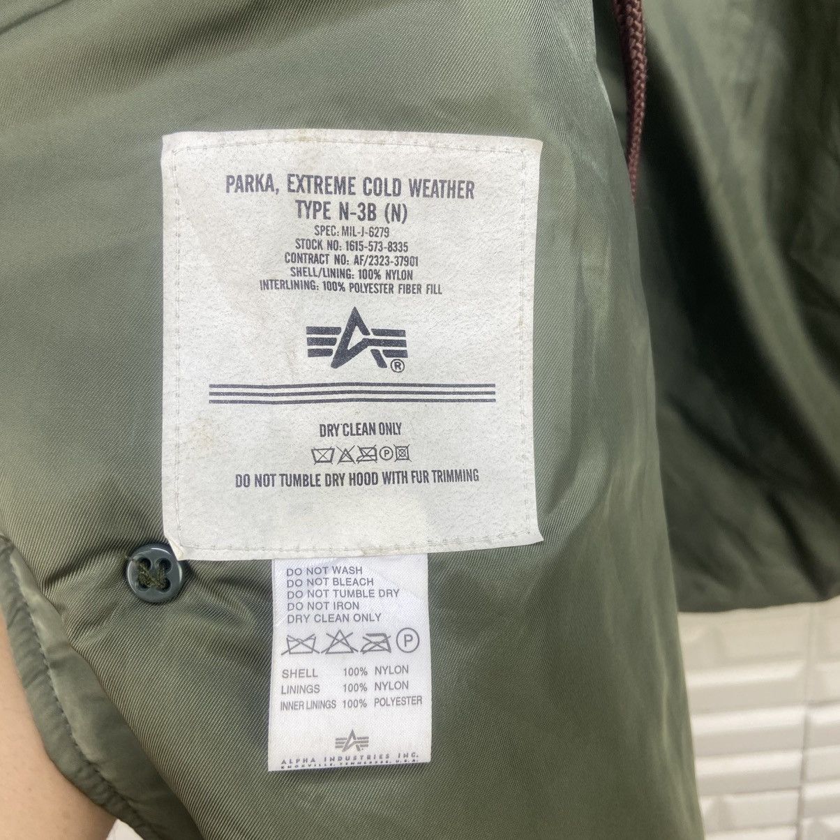 Alpha Industries Alpha Industries Extreme Cold Weather N-3B Heavy Parka Size US L / EU 52-54 / 3 - 24 Thumbnail