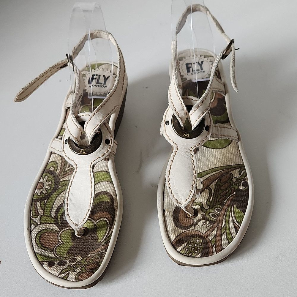 Fly London FLY LONDON | Leather Thong Sandals Wedges White Sz 40 Size US 10 / IT 40 - 2 Thumbnail