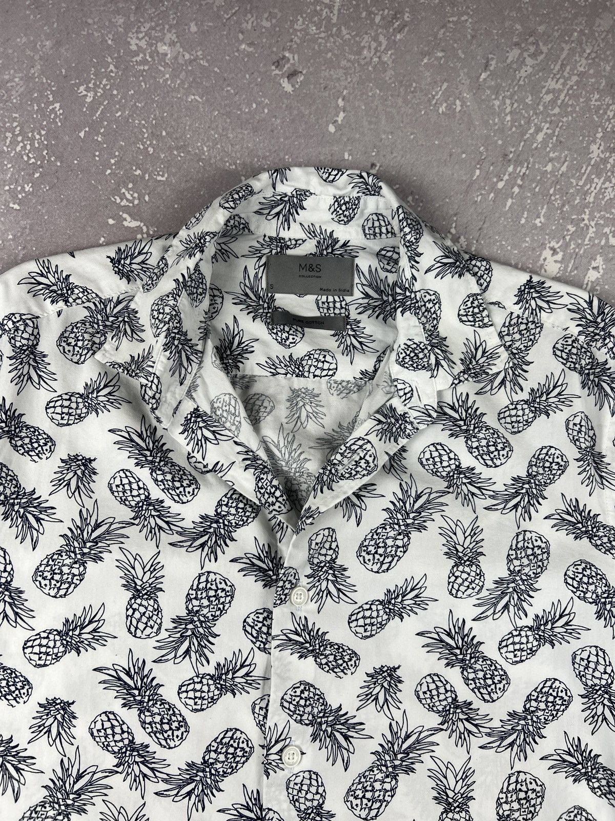 Marks & Spencer Crazy Hawaiian Pineapple All Over Print SS Cotton Shirt Size US S / EU 44-46 / 1 - 3 Thumbnail
