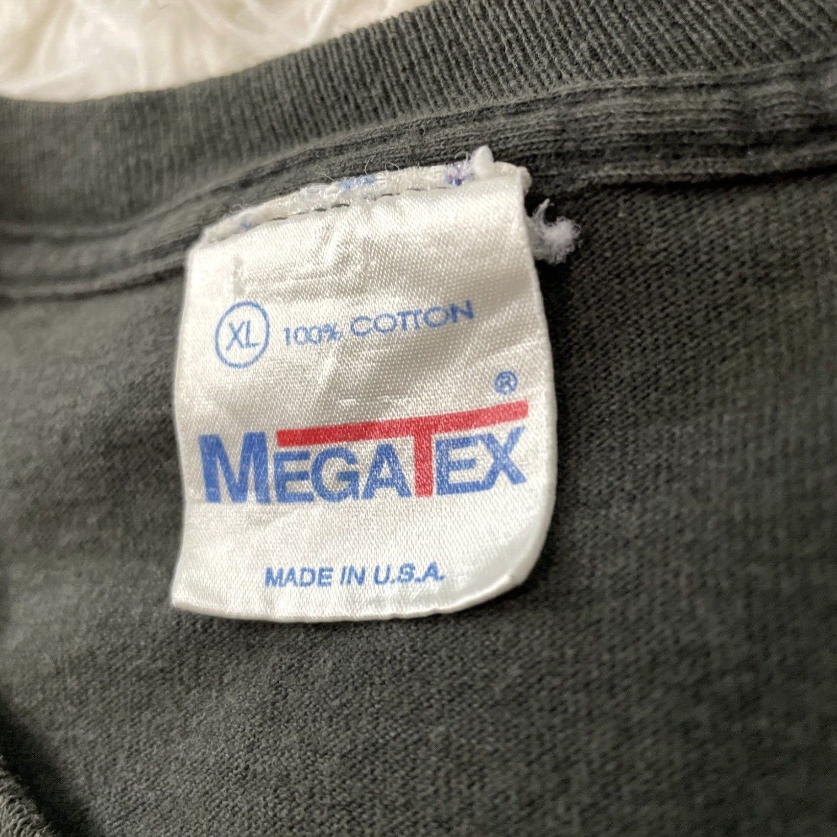 Vintage VINTAGE MegaTex Halloween 90s Single Stitch Shirt Men XL Black 3D Art Ghost Stitch Made USA United States Crew Neck Short Sleeve Cotton T-Shirt Size US XL / EU 56 / 4 - 3 Thumbnail