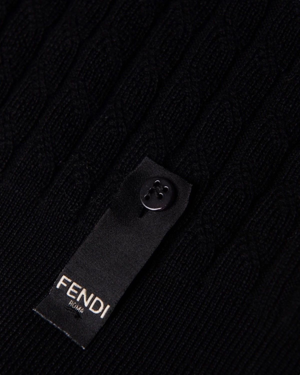 Fendi Fendi Rib Knit Virgin Wool Sweater with Cut-out Size US S / EU 44-46 / 1 - 6 Thumbnail