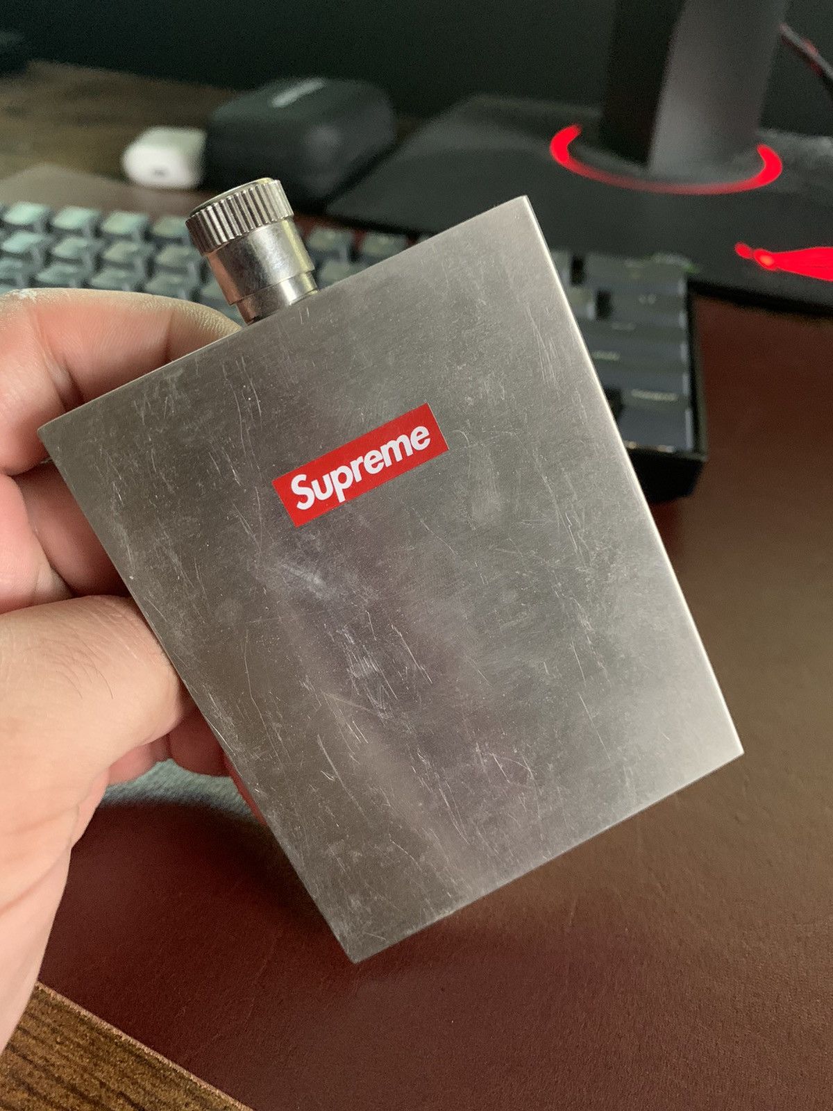 Supreme Flask | Grailed