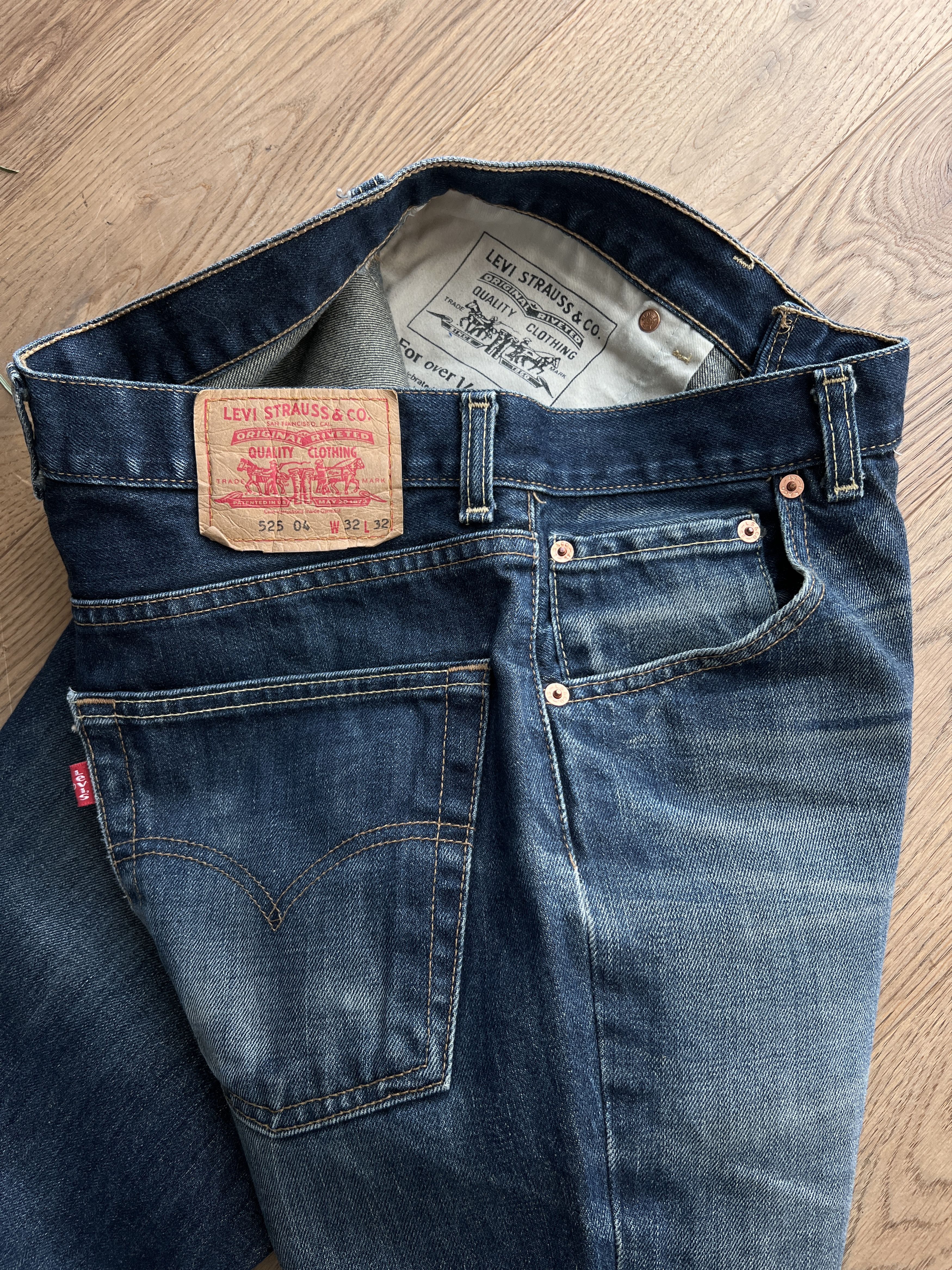 Levi's Vintage Clothing Levis 525 Flared boot cut VTG 00s Retro washed fabric denim Size US 30 / EU 46 - 7 Thumbnail