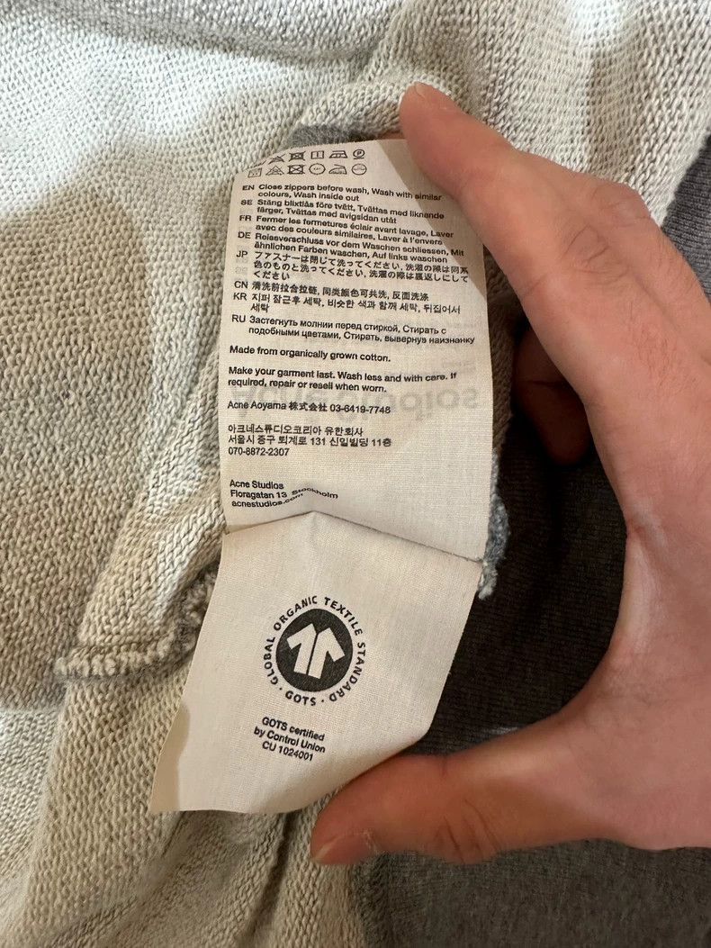 Acne Studios Acne Studios Acne Studios solid color hooded zipper long s Size US L / EU 52-54 / 3 - 4 Thumbnail