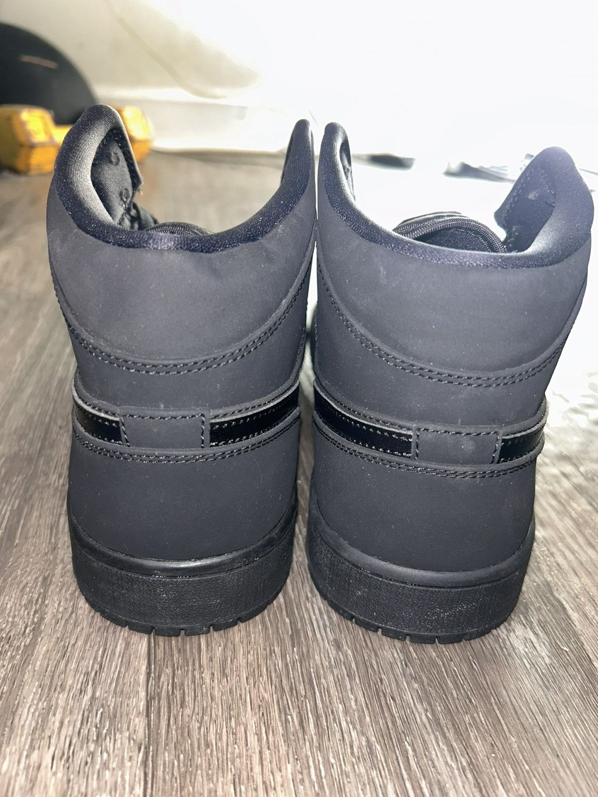 Jordan Brand Jordan 1 Mid ‘Triple Black Suede’ (2020) Size US 12 / EU 45 - 4 Thumbnail