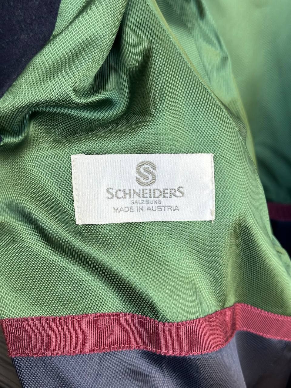 Schneiders Schneiders Salzburg Wool Coat Navy Austria Double Breasted Size M / US 6-8 / IT 42-44 - 8 Thumbnail