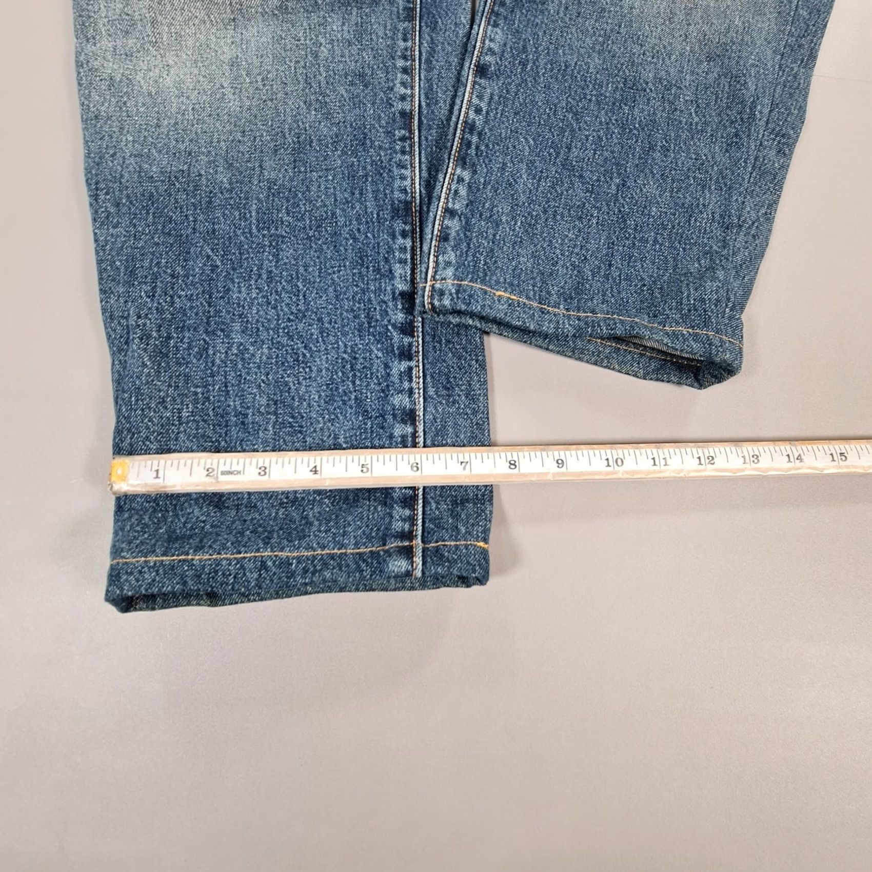 Levi's VINTAGE Levi's 568 Jeans Mens 36 28 Denim Blue Zip Fly 5-Pocket Relaxed Tapered Regular Men Womens? Size US 36 / EU 52 - 7 Thumbnail