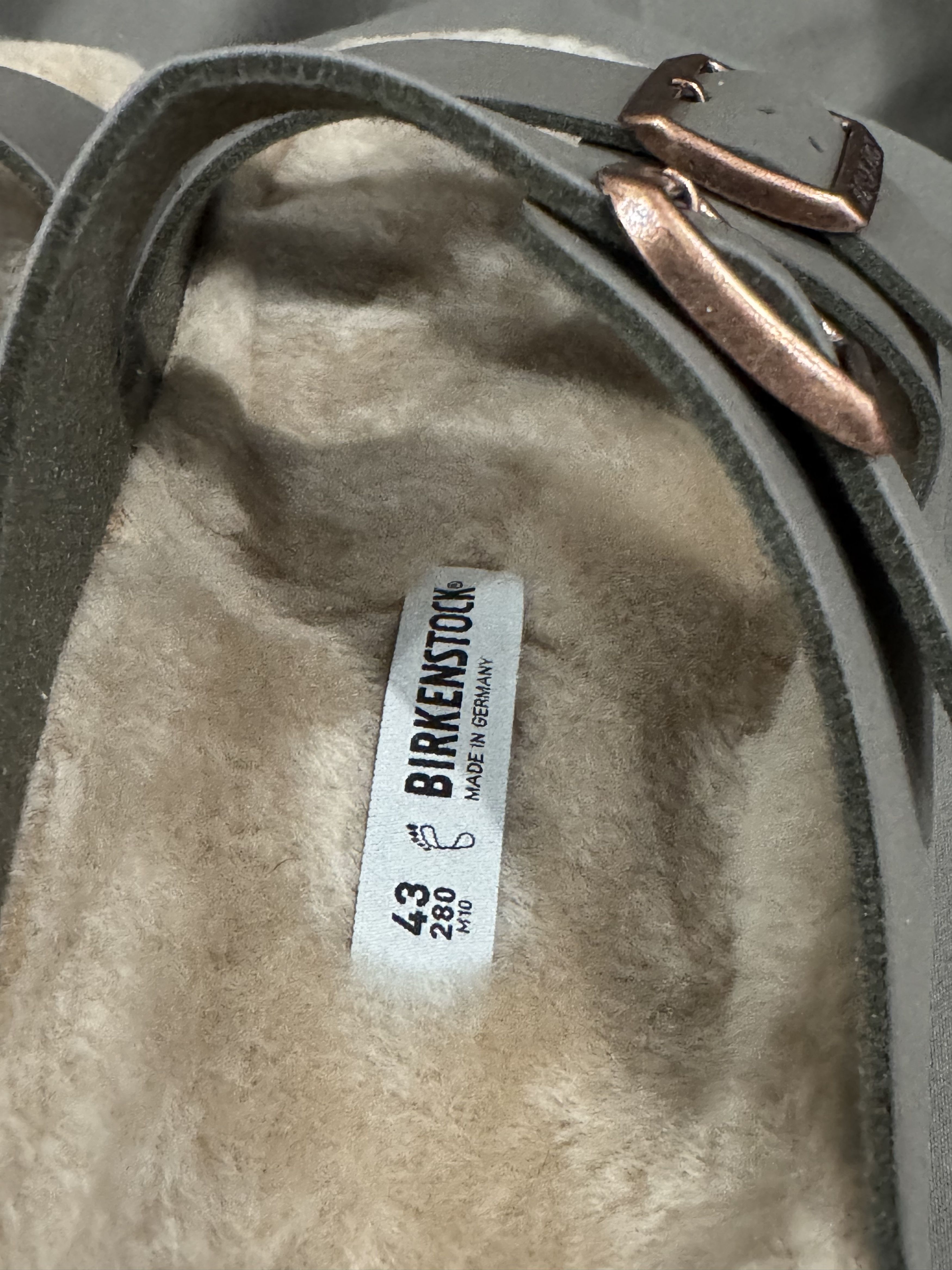 Birkenstock Birkenstock Shearling-Lined Arizona Sandals Adjustable Strap Size US 10 / EU 43 - 4 Thumbnail