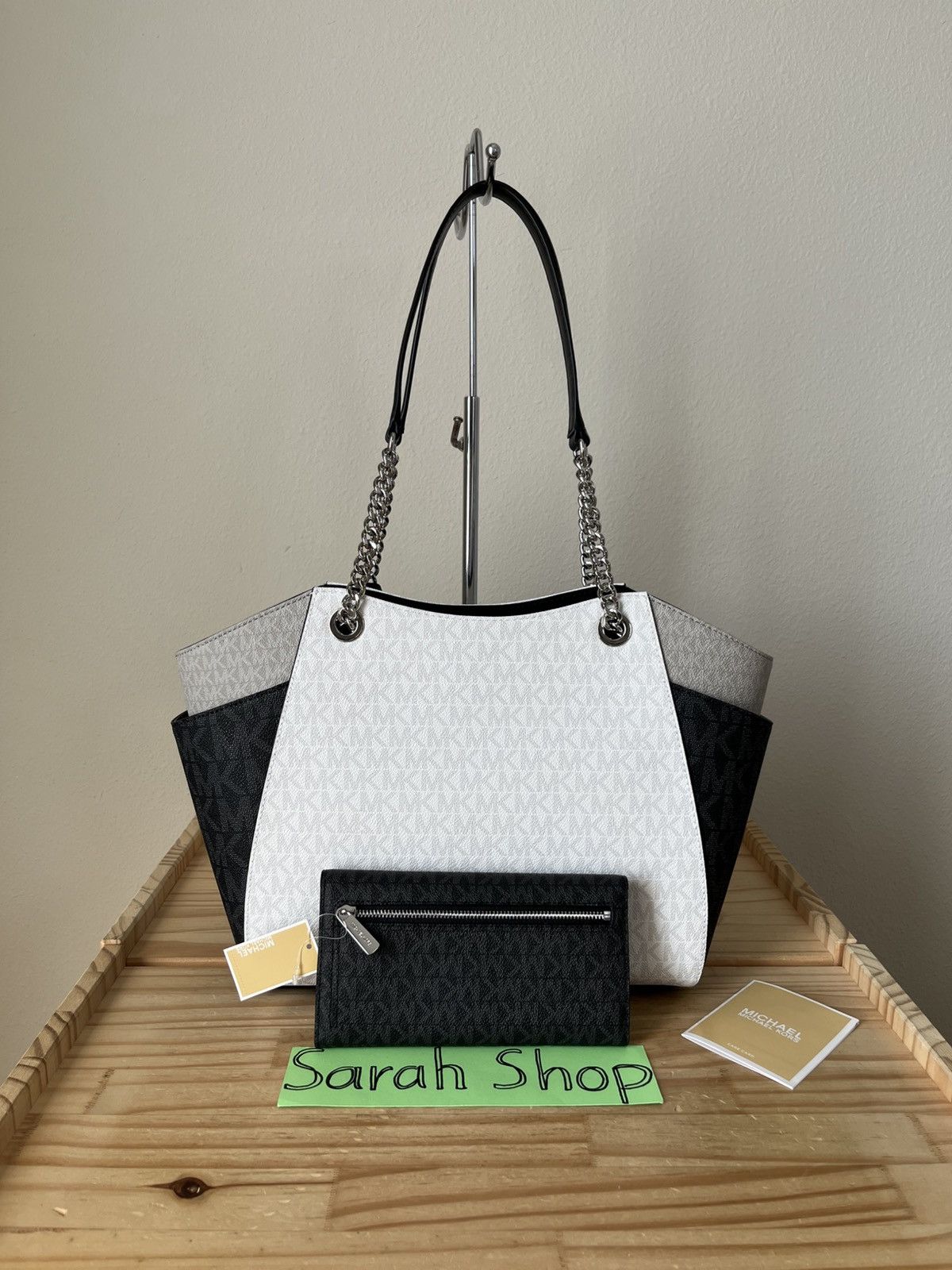Michael Kors Michael Kors Purse Set Size ONE SIZE - 2 Thumbnail