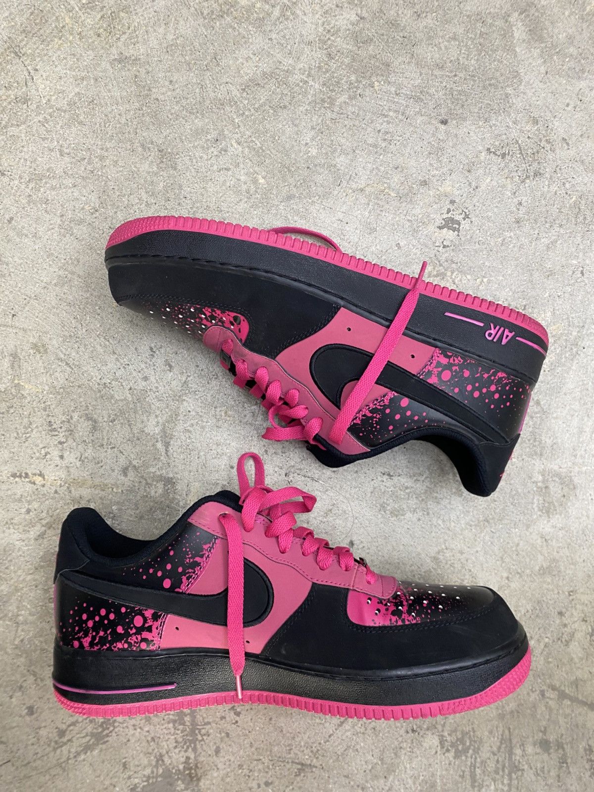 Nike RARE Nike Air Force 1 Low Pink Size US 10 / EU 43 - 1 Thumbnail