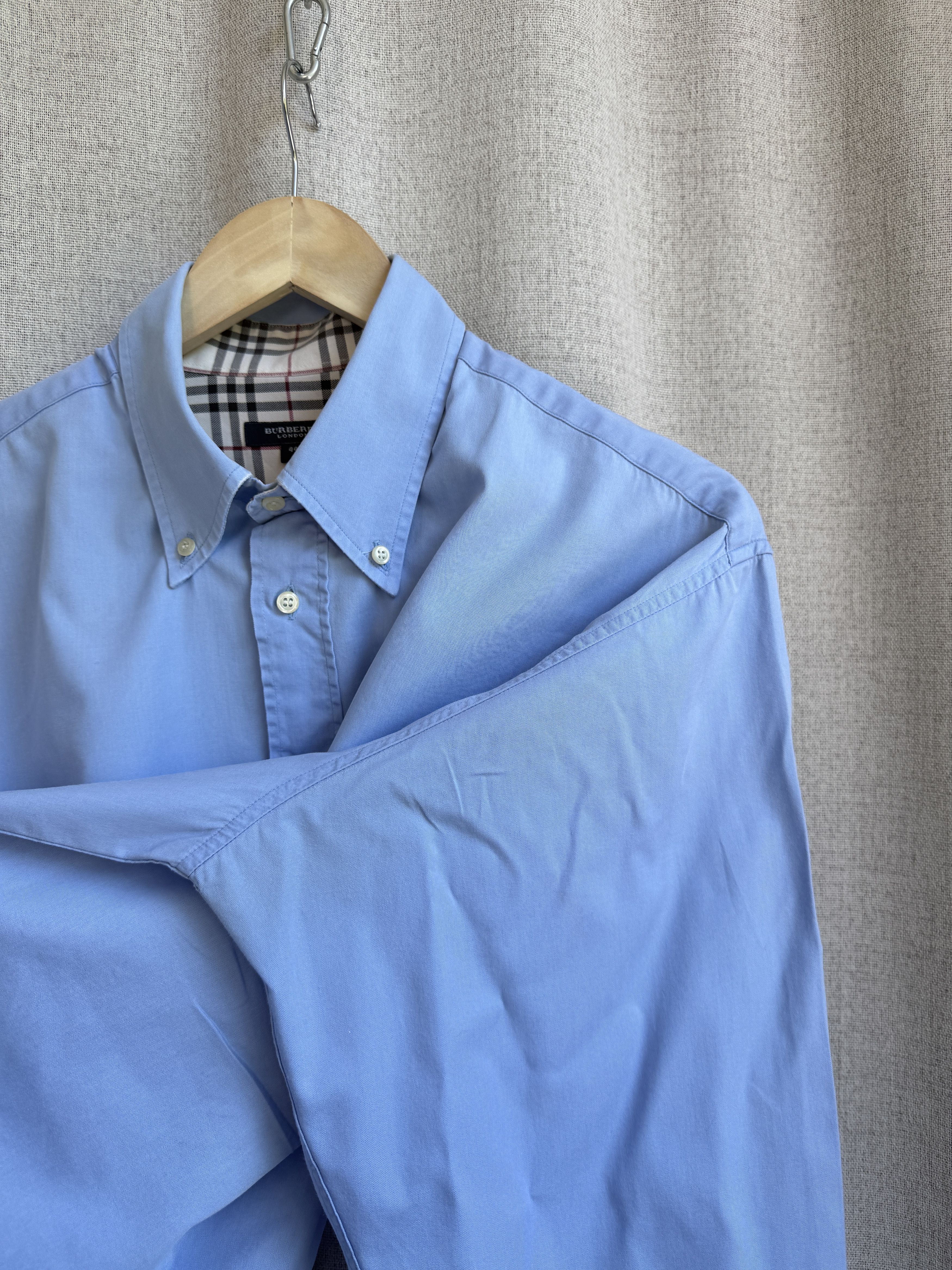 Burberry Vintage Burberry Nova Check Blue Plain Button Up Shirt Size US L / EU 52-54 / 3 - 10 Thumbnail