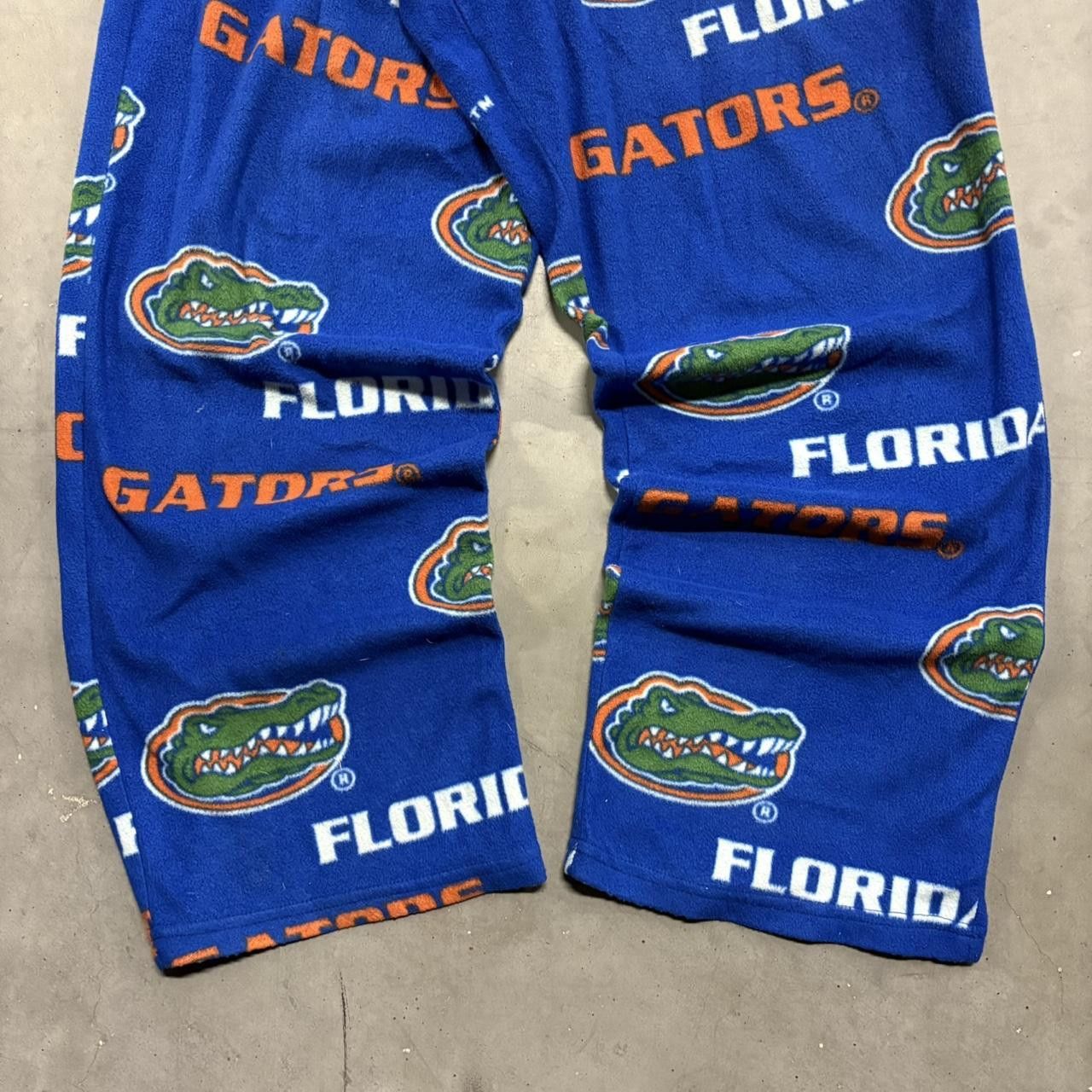 Vintage Crazy Vintage Y2K/2000s Baggy Wideleg University of Florida Gators Collegiate Pajama Sweatpants! Size US 34 / EU 50 - 5 Thumbnail