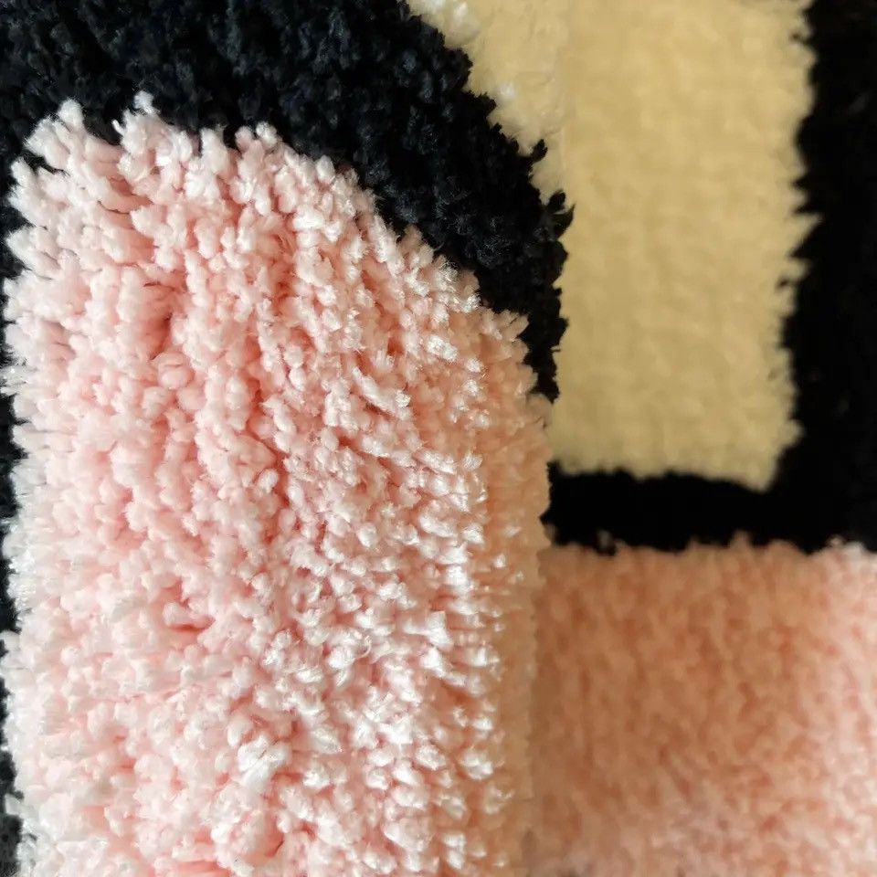Japanese Brand × Vintage Handmade Tufted Sad Man Rug Doormat Floor Anti Slip Pad Size ONE SIZE - 3 Thumbnail