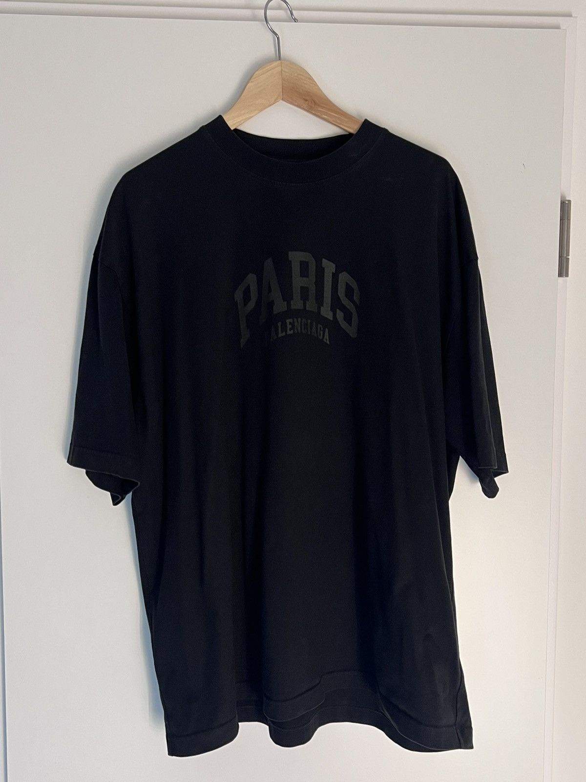 Balenciaga Black on Black College Paris Size US L / EU 52-54 / 3 - 1 Thumbnail