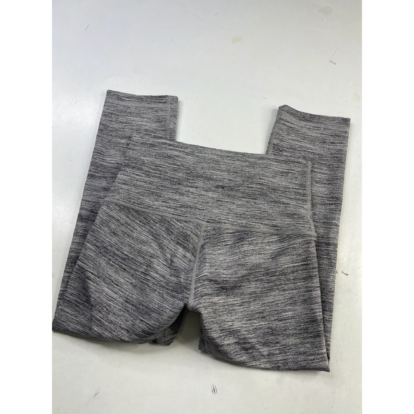 Lululemon Lululemon Wunder Under Hi-Rise Cropped Yoga Workout Leggings Women Size 6 Heather Gray Size 28" / US 6 / IT 42 - 3 Thumbnail