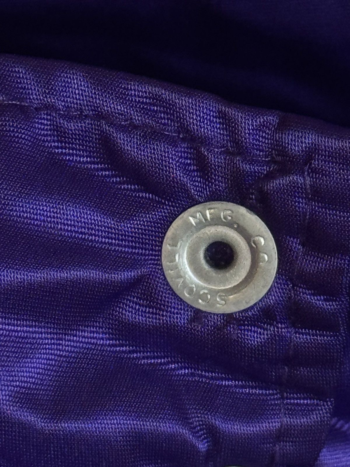 Starter Vintage Starter Pro Line NHL Minnesota Vikings Satin Bomber Size US L / EU 52-54 / 3 - 8 Thumbnail