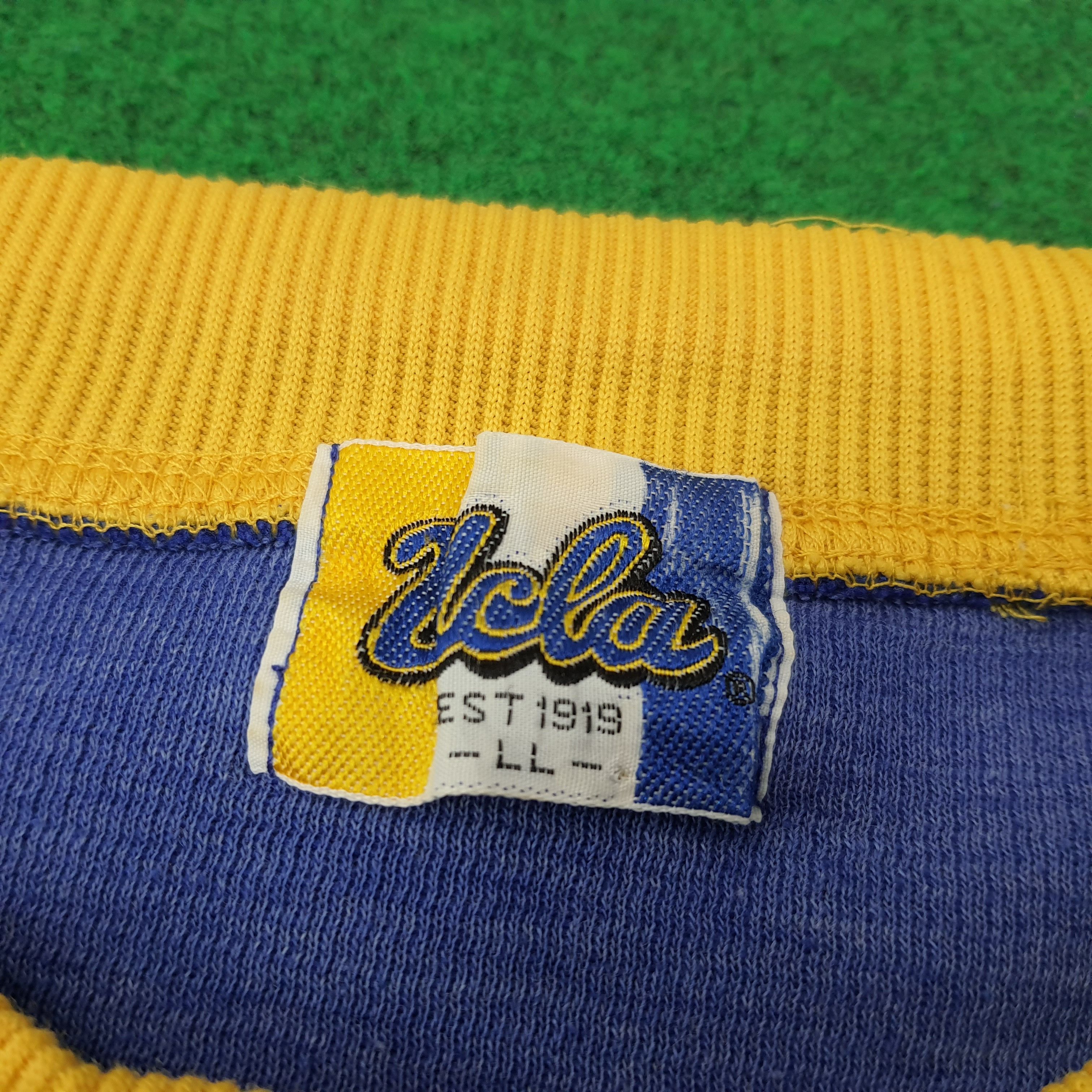 Other Vintage UCLA Bruins Athletic Dept. Sports Sweatshirt C238N9 Size US L / EU 52-54 / 3 - 5 Thumbnail