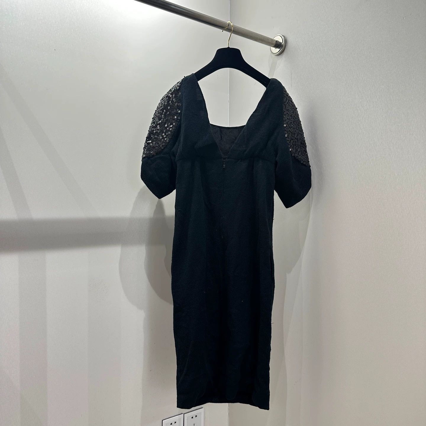 Chanel Chanel sequin short-sleeve wool dress 36 Size XS / US 0-2 / IT 36-38 - 2 Thumbnail