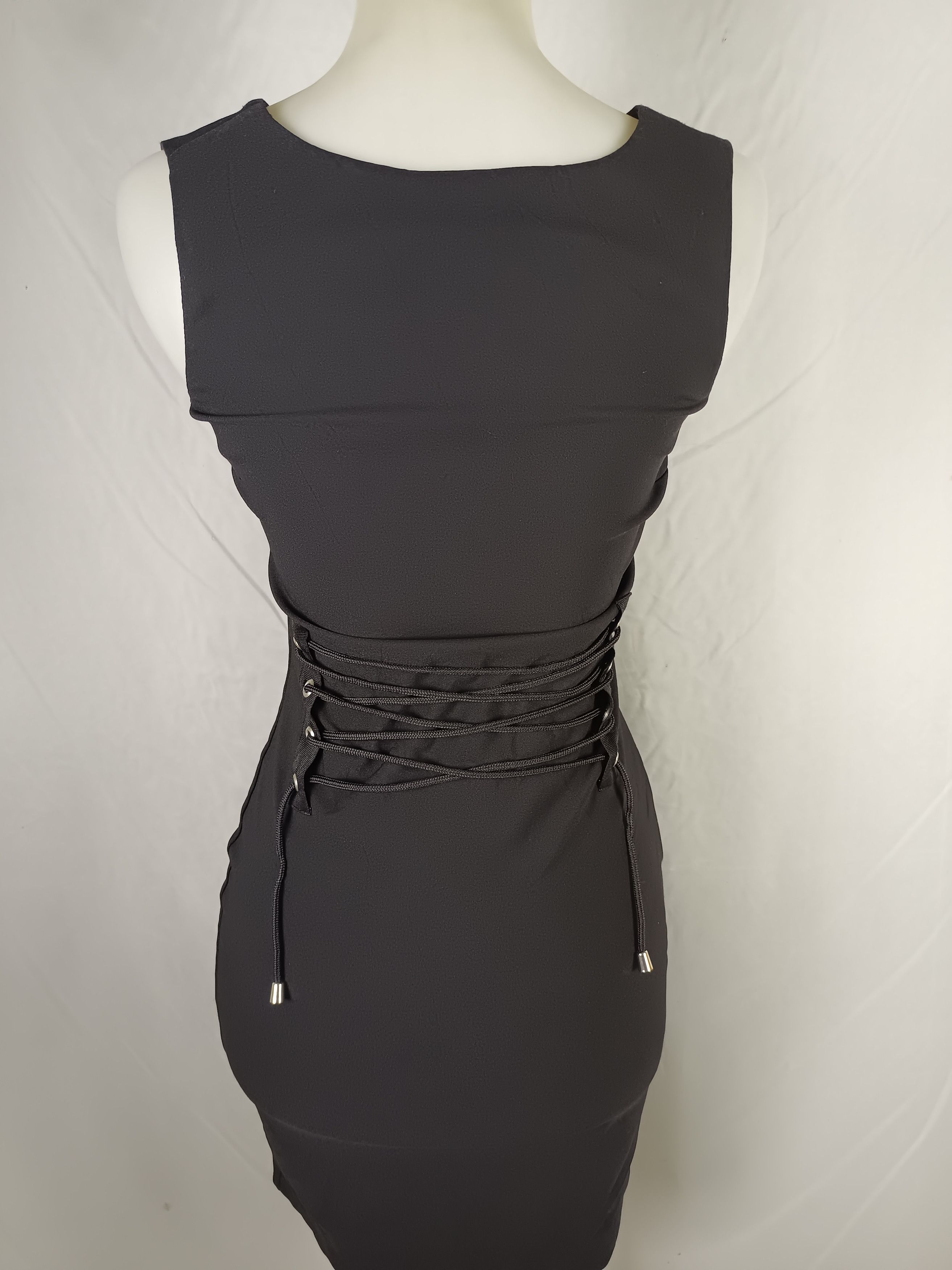 Divided × H&M × Japanese Brand DIVIDED H&M Black Dress Sleeve less Size XS / US 0-2 / IT 36-38 - 20 Thumbnail