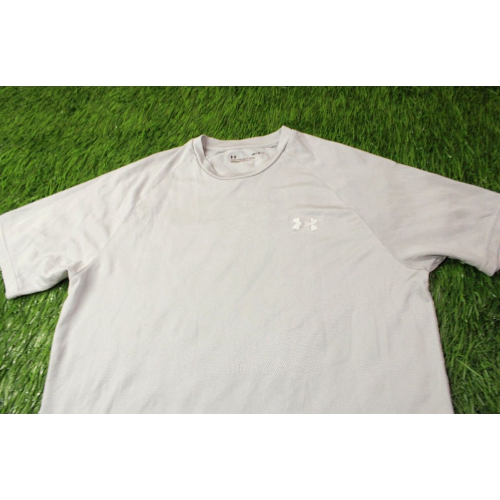 Under Armour Under Armour Shirt Men's T-Shirt Jersey Gray 2022 100% Polyester Short Sleeve Classic Size M Casual Size US M / EU 48-50 / 2 - 2 Thumbnail