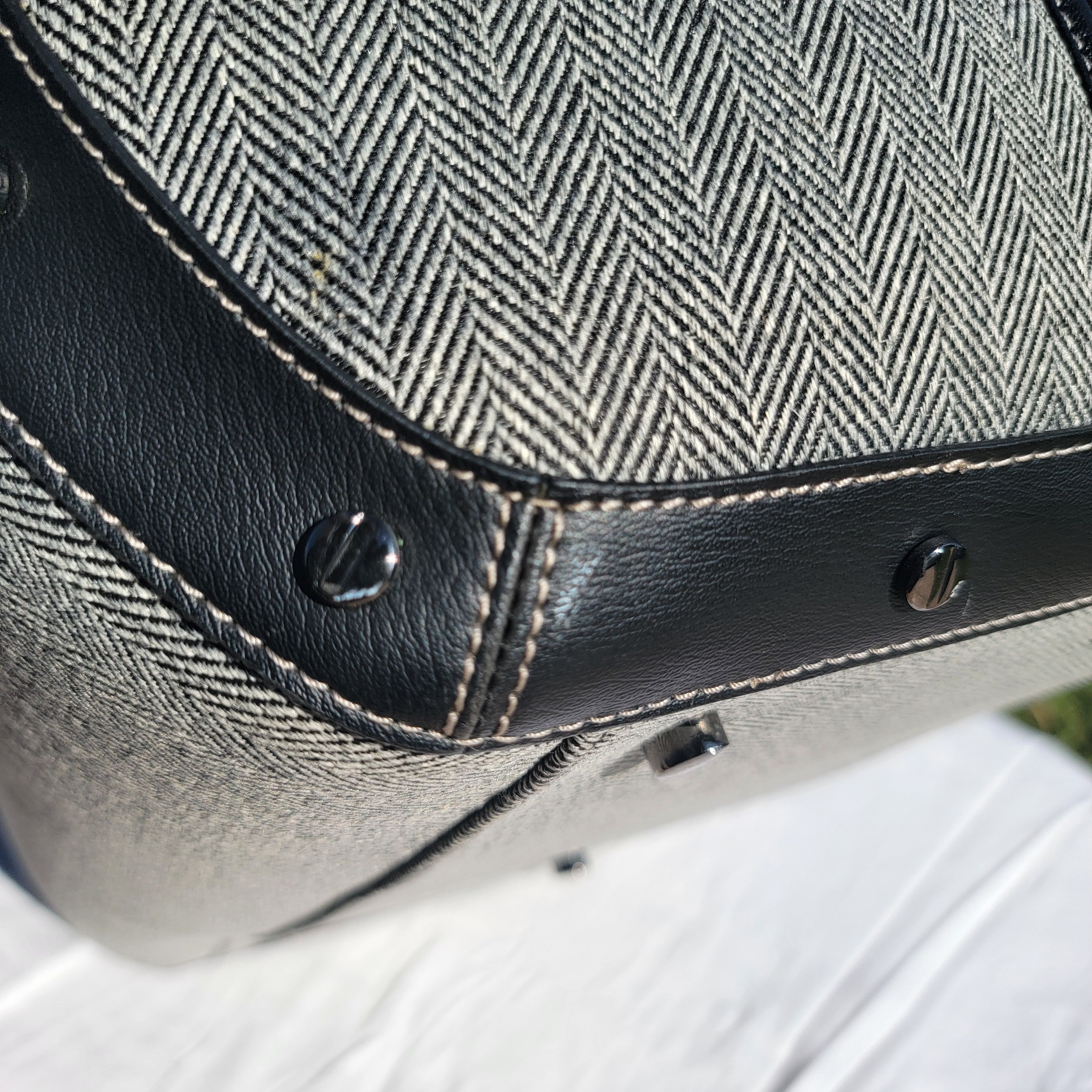 Samsonite Alexander Mcqueen X Samsonite Large Round Duffle Travel Bag Size ONE SIZE - 15 Thumbnail