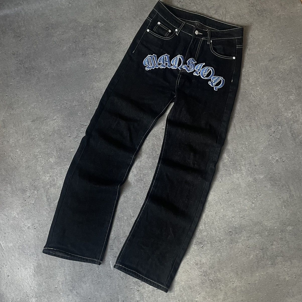 Straight Fit Moonlight Mansion Botcut Flared Pants