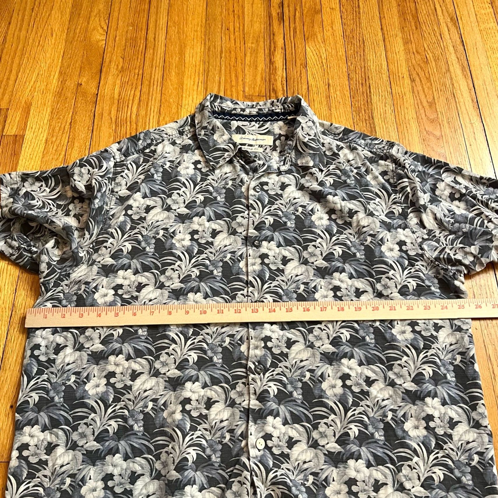 Tommy Bahama Tommy Bahama Shirt Mens XL Silk Hawaiian Floral Silk All Over Print Button Short Sleeve Shirt Size US XL / EU 56 / 4 - 6 Thumbnail