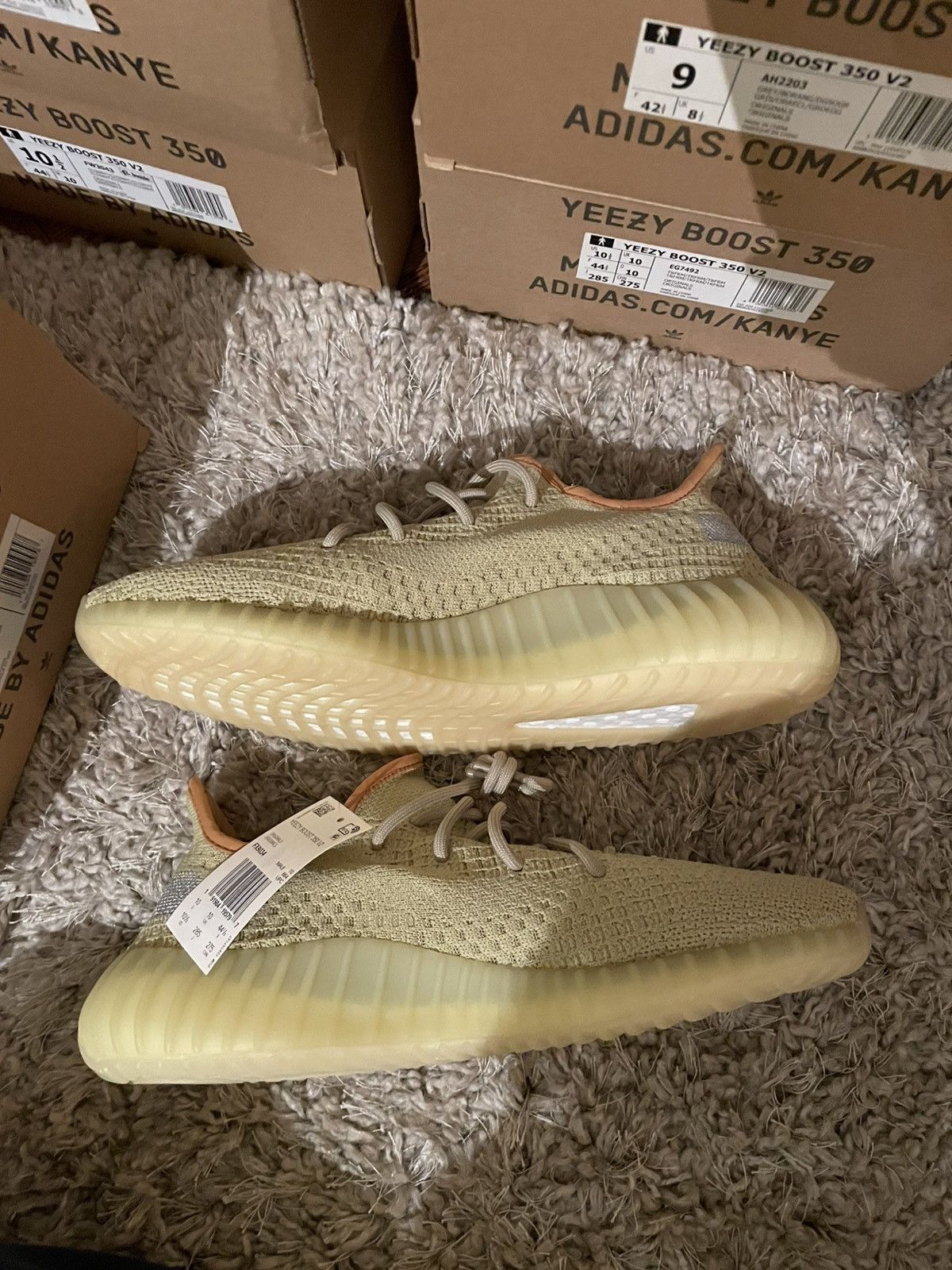 Yeezy Yeezy 350 V2 Marsh Size US 10.5 / EU 43-44 - 3 Thumbnail
