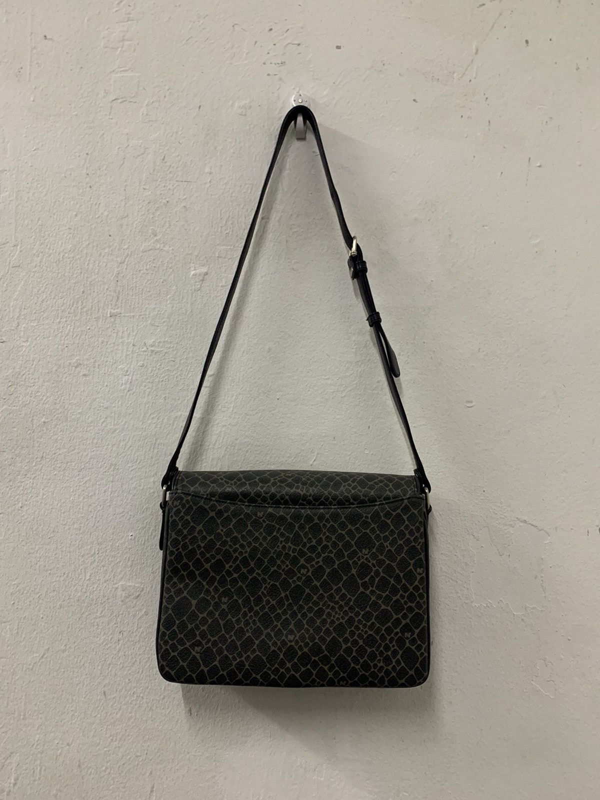 Nina Ricci × Vintage Nina Ricci Giraffe Monogram Shoulder Bag Size ONE SIZE - 2 Thumbnail