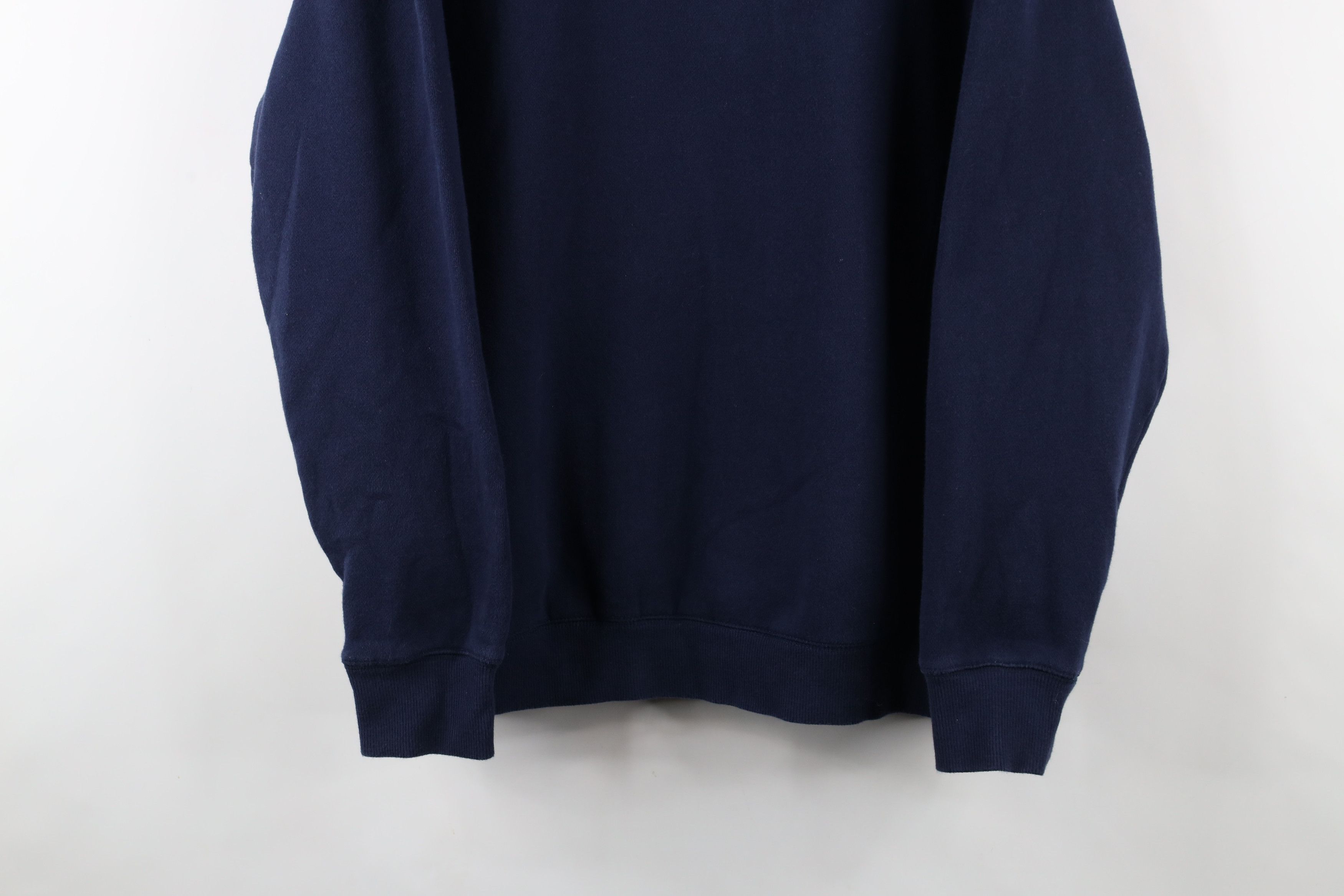 Fila × Vintage Vintage 90s Fila Box Logo Crewneck Sweatshirt Navy Blue Size US L / EU 52-54 / 3 - 3 Thumbnail