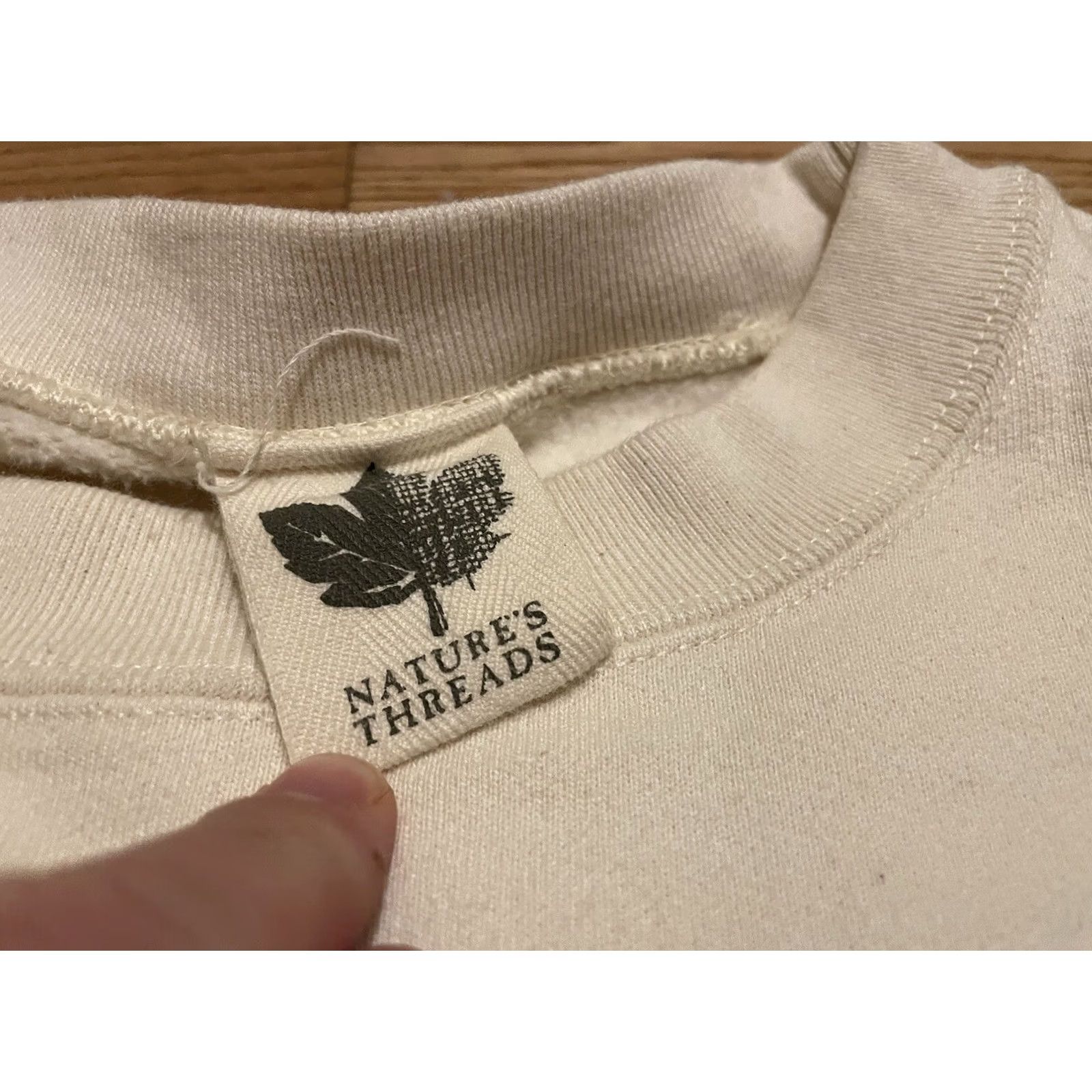 Vintage VINTAGE Sweatshirt M Crewneck Graphic 90s Hippie Beige Cotton Polyester Fleece Men Shirt Pullover Short Description: N/A Size US M / EU 48-50 / 2 - 3 Thumbnail
