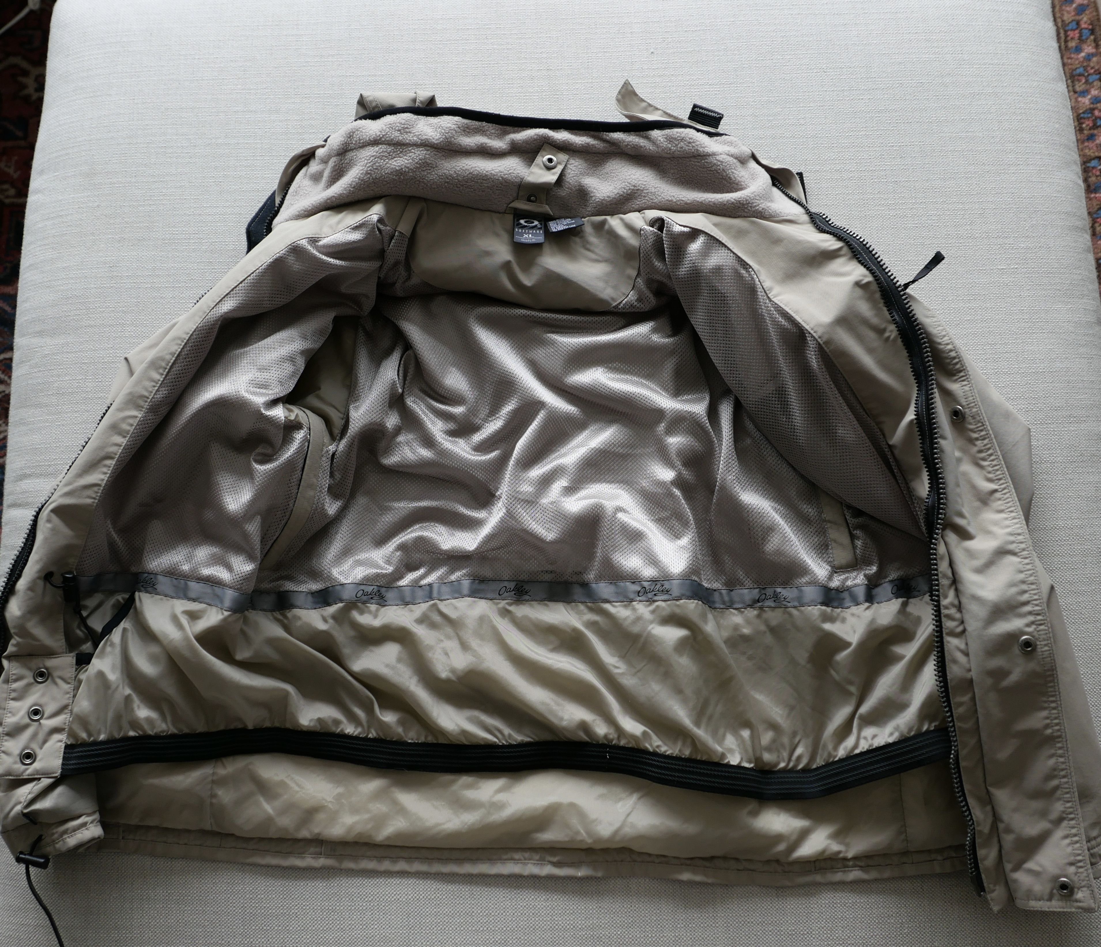 Oakley Oakley Software 3-In-One Women’s Ski Jacket Size XL / US 12-14 / IT 48-50 - 4 Thumbnail