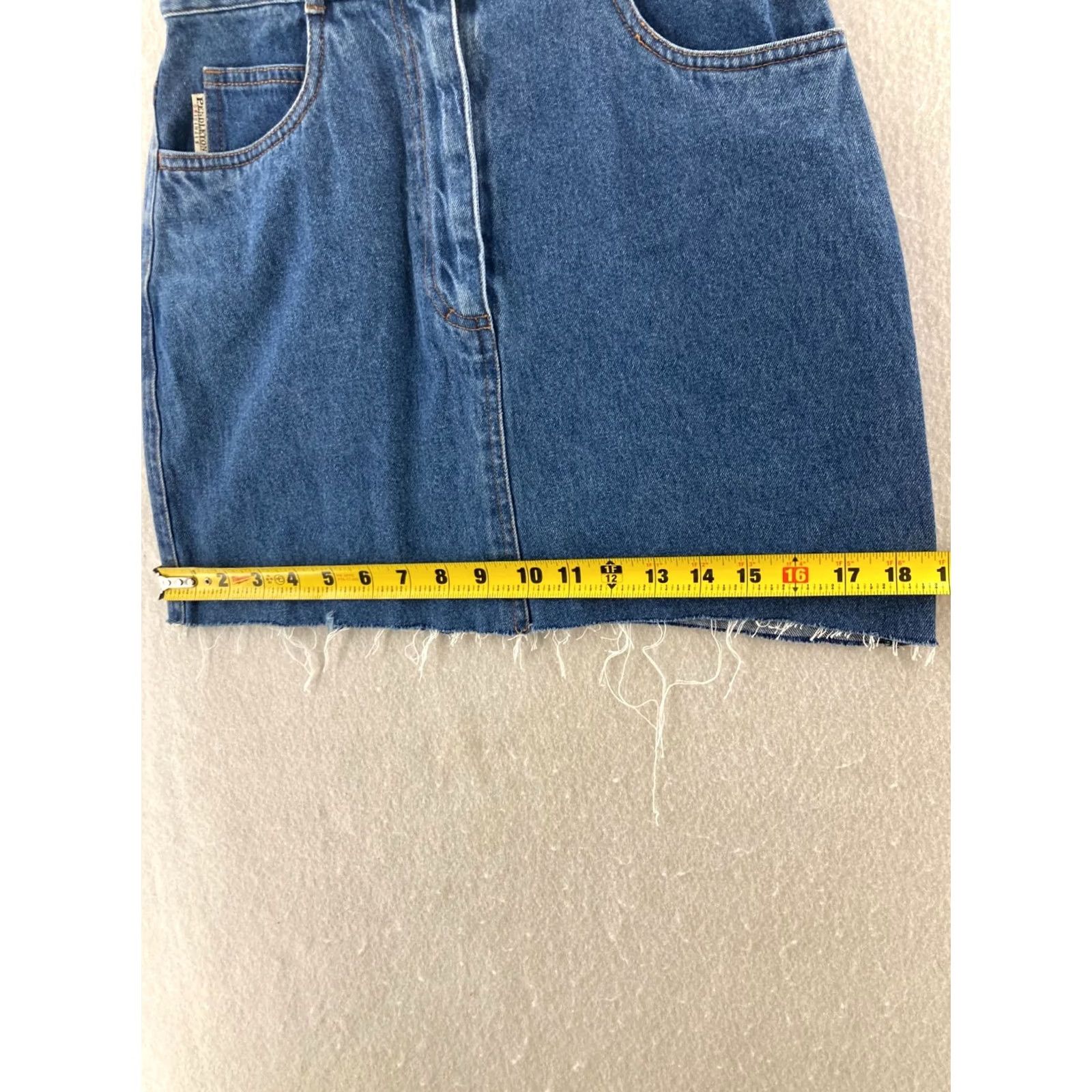 Pendleton VINTAGE Pendleton Denim Skirt Womens 4 Blue Knee Length Denim Pencil/Straight With Pockets Zipper Slit All Seasons 4 Beat Size 27" / US 4 / IT 40 - 2 Thumbnail