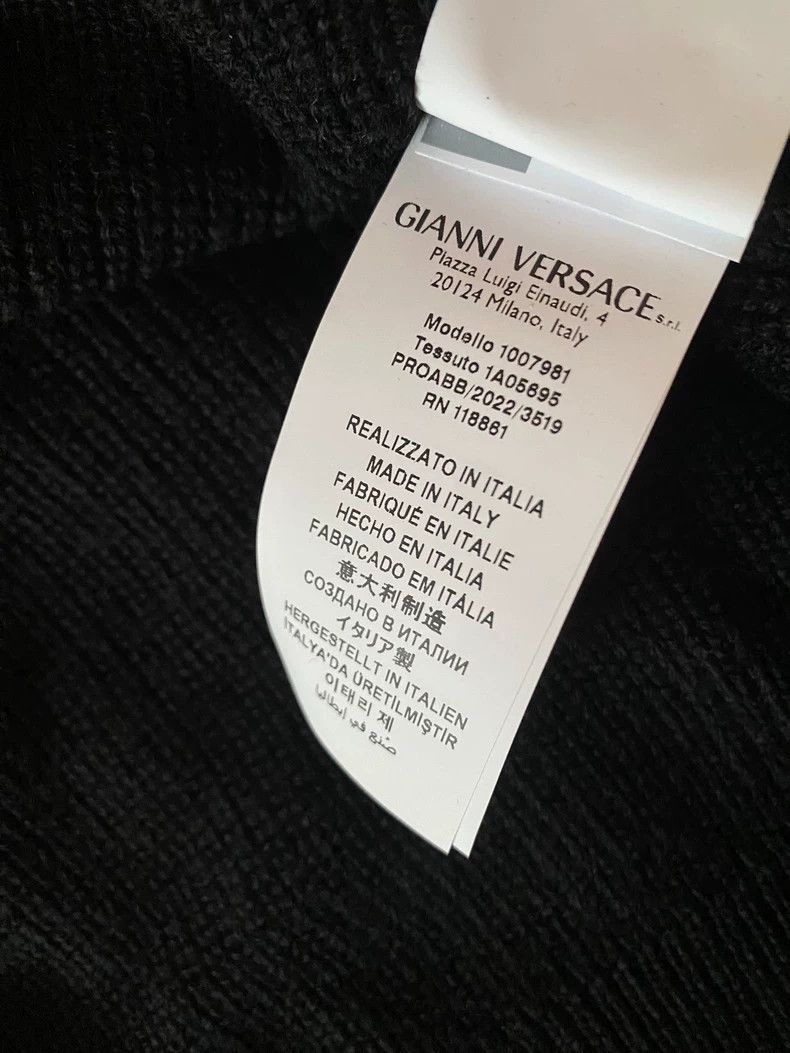 Versace Versace Wool knitted sweater with long sleeves Size US L / EU 52-54 / 3 - 8 Thumbnail