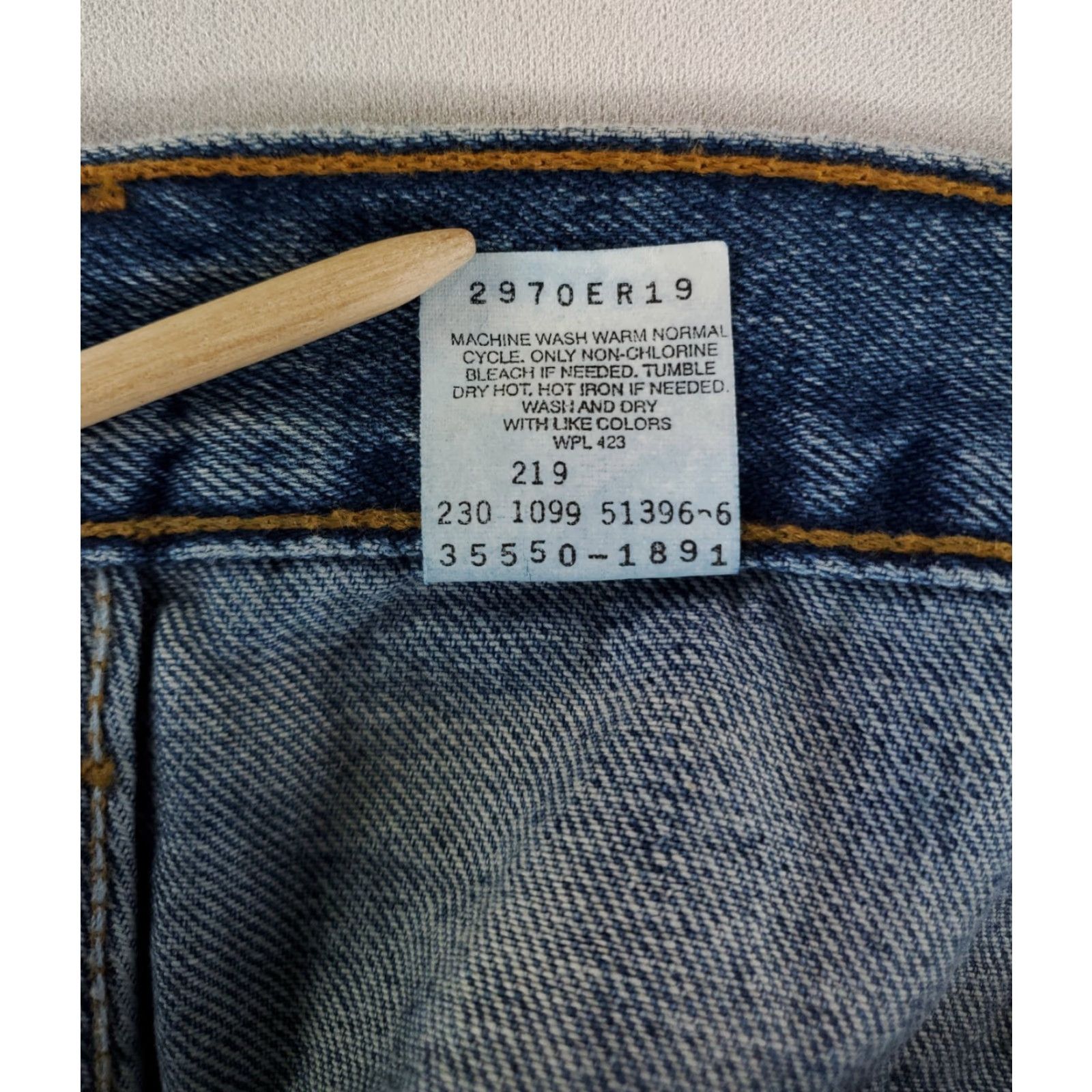 Levi's VINTAGE Levi's 550 Jean Shorts Jorts Blue Mens 38 NWT 90s Jean Short Size US 38 / EU 54 - 5 Thumbnail
