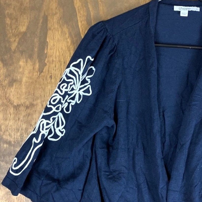 Vintage Chicos Sweater Women Navy Soutache Embroidered Open Front 3/4 Sleeve M Cardigan Knit Lightweight All Seasons Casual Formal Workwear Size M / US 6-8 / IT 42-44 - 4 Thumbnail