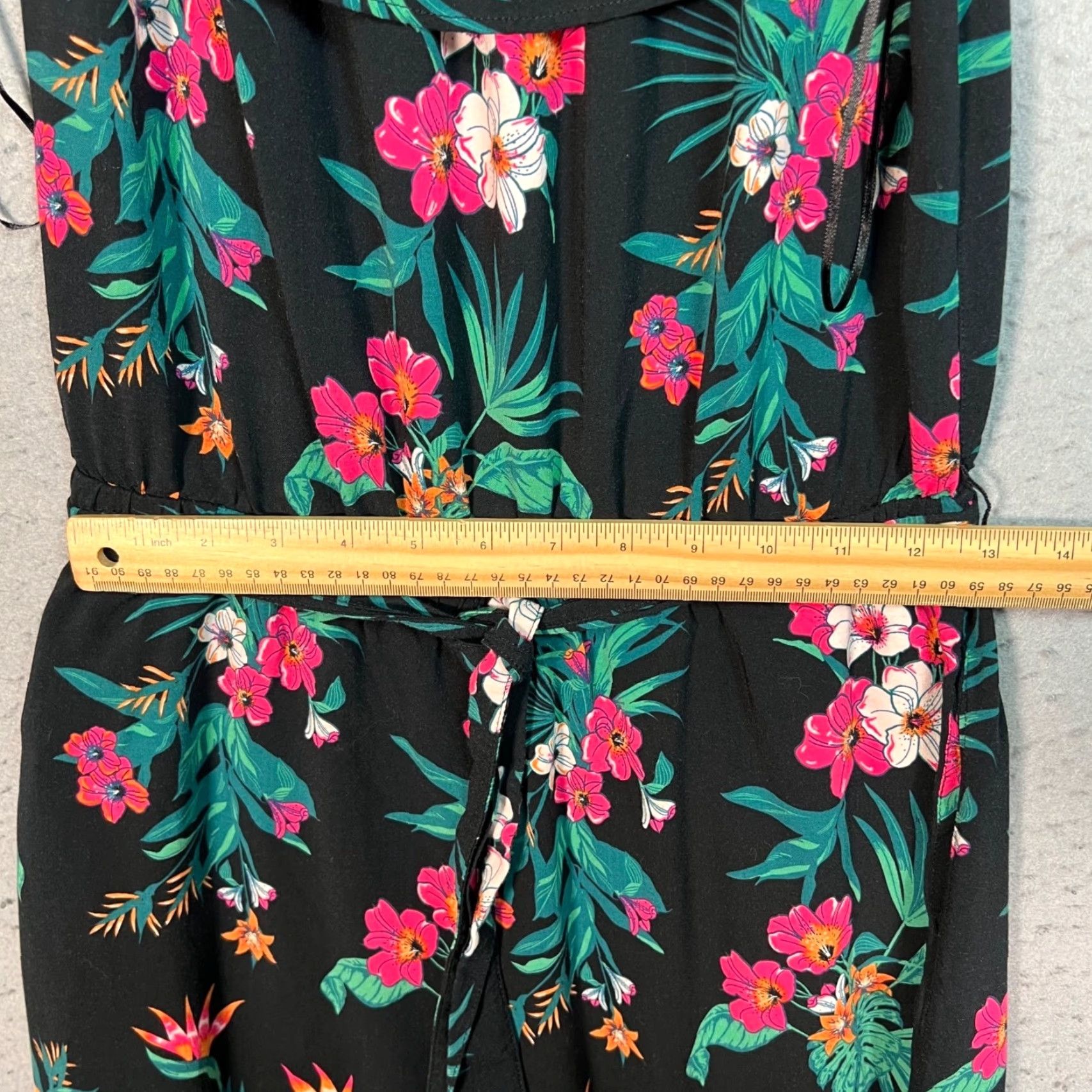 Vintage VINTAGE 28 Palms Womens Jumpsuit Size Small Off-Shoulder Tropical Floral Black Size 28" / US 6 / IT 42 - 7 Thumbnail