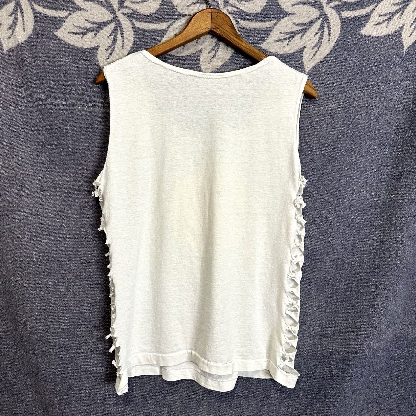 Vintage VINTAGE 90s Don’t Worry Be Happy Smiley Face Sleeveless Tank Top Shirt M Unisex White Cotton Knit Regular Size M Adults Boys Girls Mens Womens Size M / US 6-8 / IT 42-44 - 5 Thumbnail