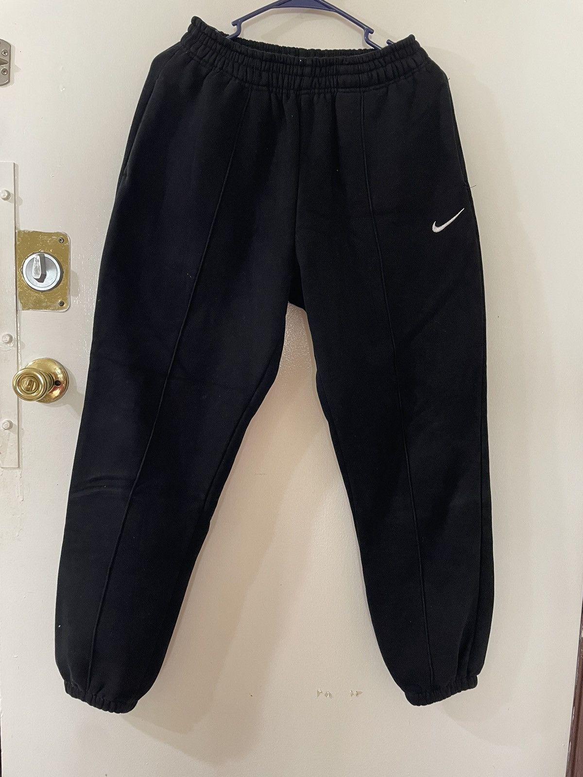 Nike nike sweatpants Size US 30 / EU 46 - 1 Thumbnail