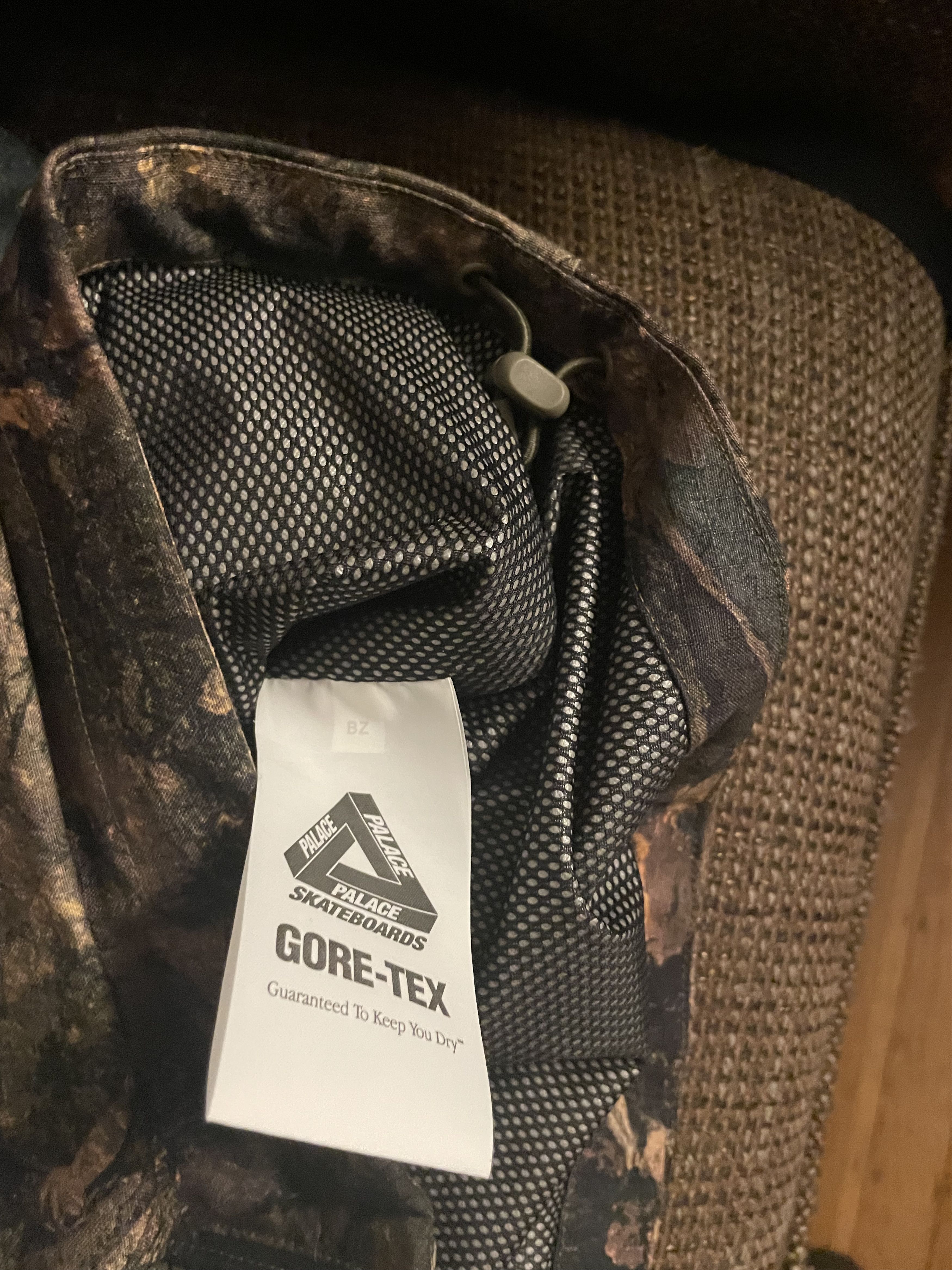 Palace palace gortex jacket Size US L / EU 52-54 / 3 - 5 Thumbnail