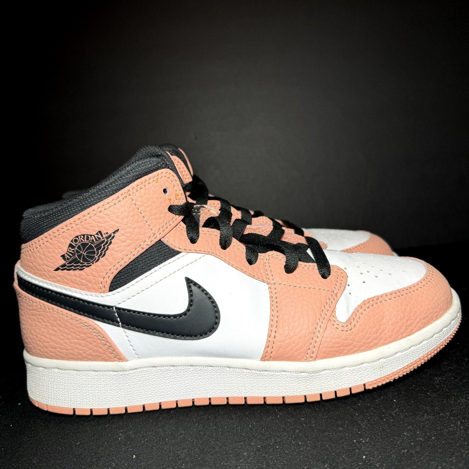 Jordan Brand × Nike Size 6 - Nike Air Jordan 1 Mid GS Pink Quartz Men's Shoes Size US 6 / EU 39 - 1 Thumbnail