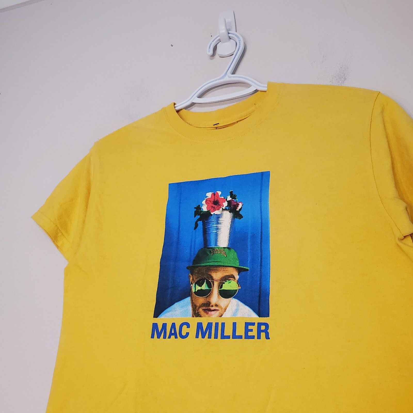 Mac Miller Mac Miller Pot Head graphic rap shirt yellow size S Size US S / EU 44-46 / 1 - 2 Thumbnail
