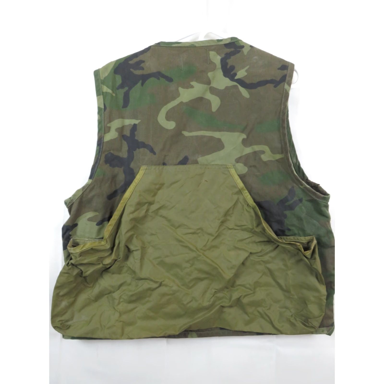 SafTbak VTG SafTbak L Hunting Camo Vest Men's Cotton Zip Pockets Game Pouch Brown Fall Winter USA Vintage Size US L / EU 52-54 / 3 - 6 Thumbnail